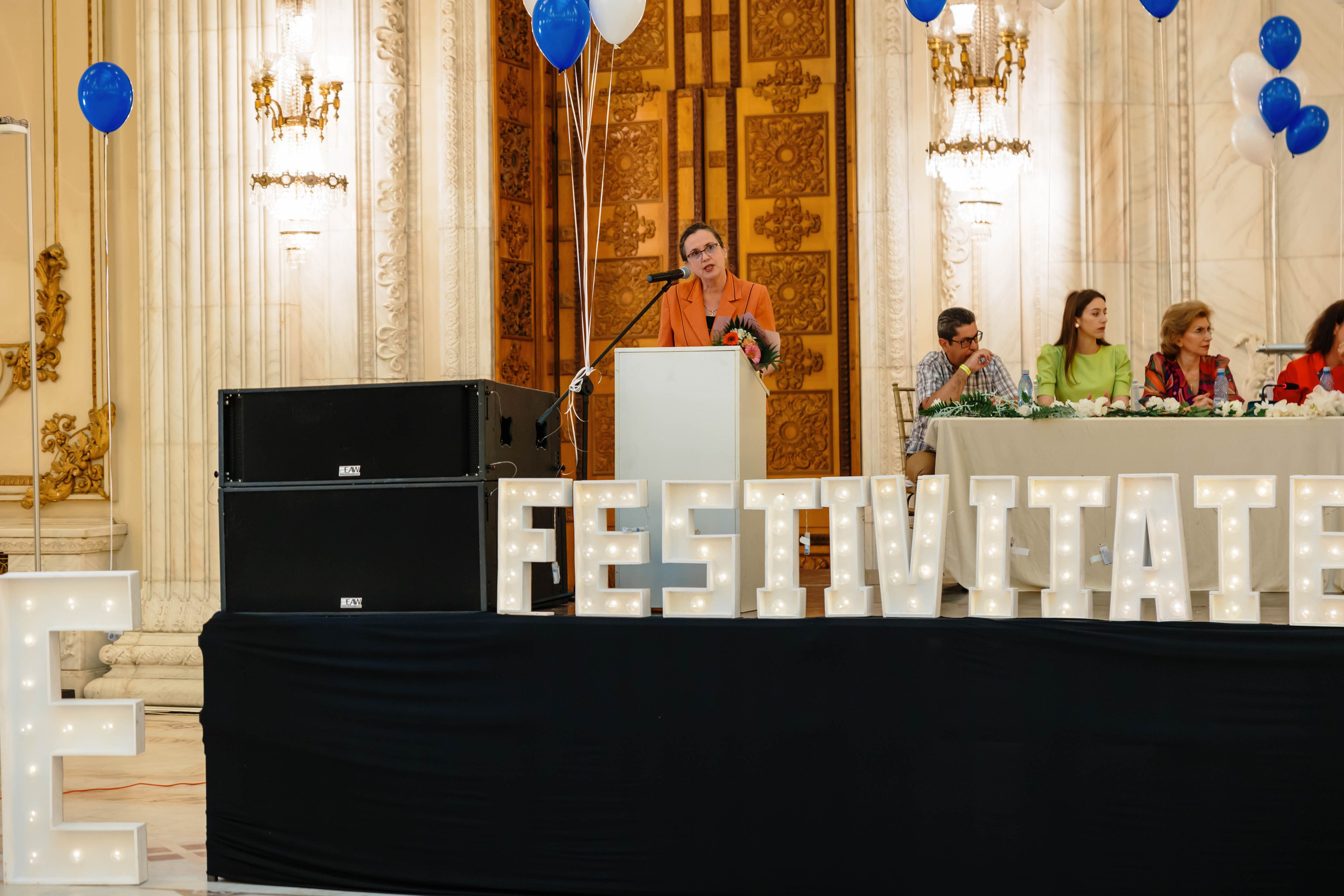 Festivitate Absolvire ASE 2024 - Palatul Parlamentului Bucuresti. MDimaFotoStudio. Fotograf de nuntă, evenimente private și de familie