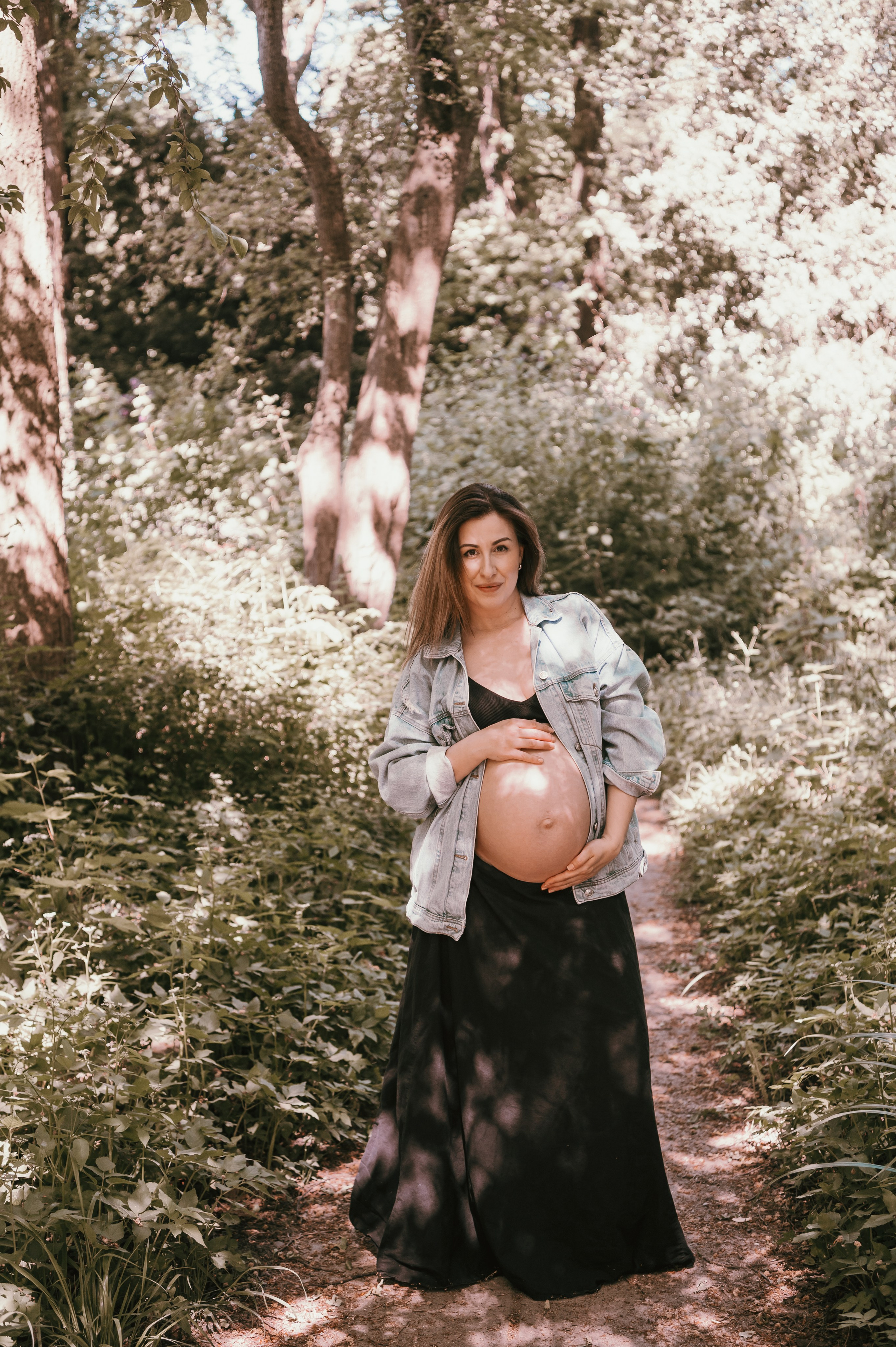 Hayley. Maternity Newborn and Family photographer Hamburg Claire Hambley