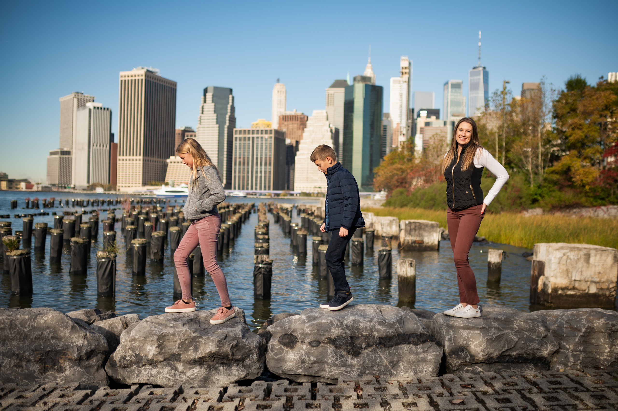 family photo session at Dumbo