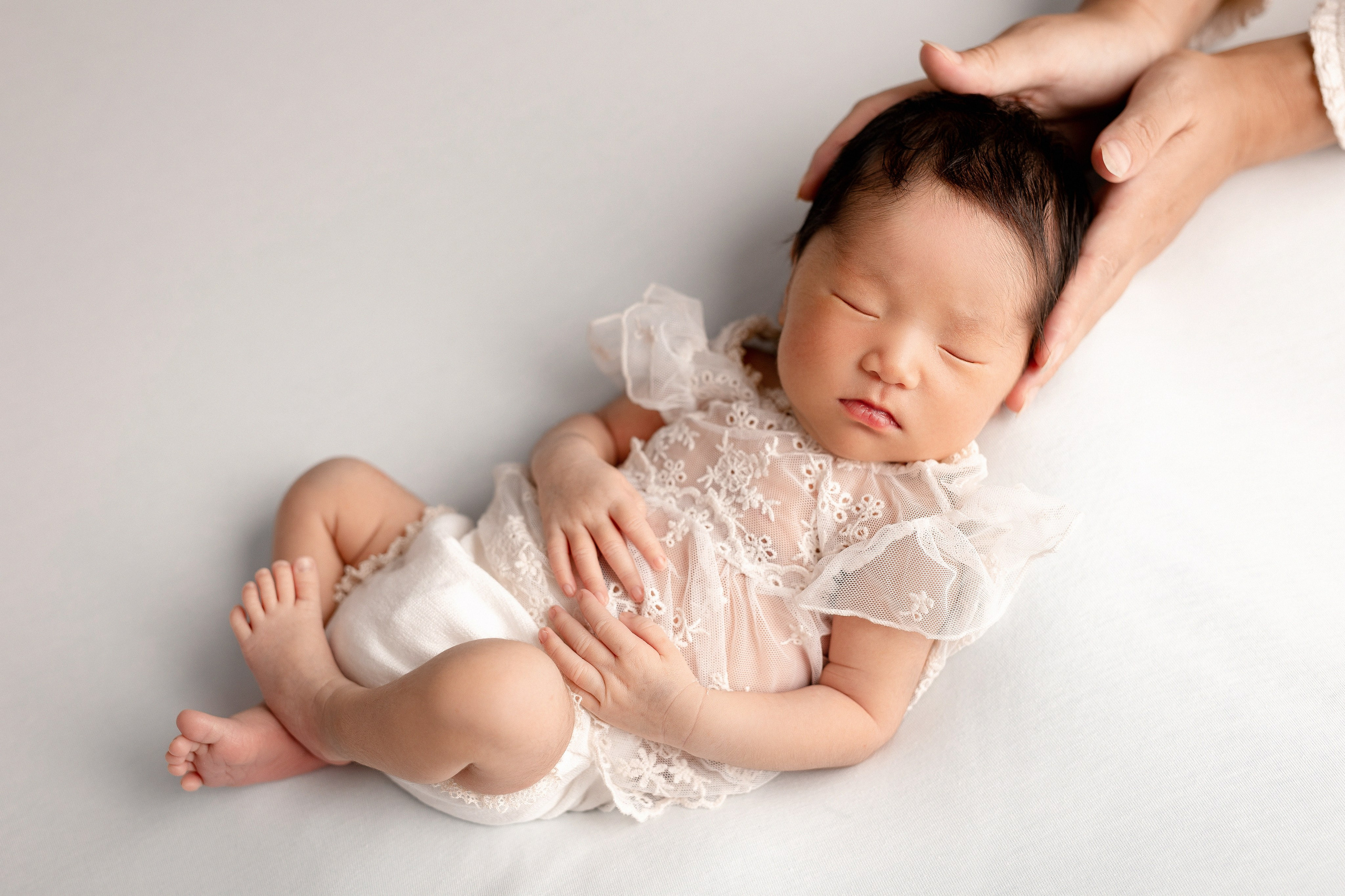 Neugeborene. NEUGEBORENEN und BABY Fotografin in WIEN und Umgebung