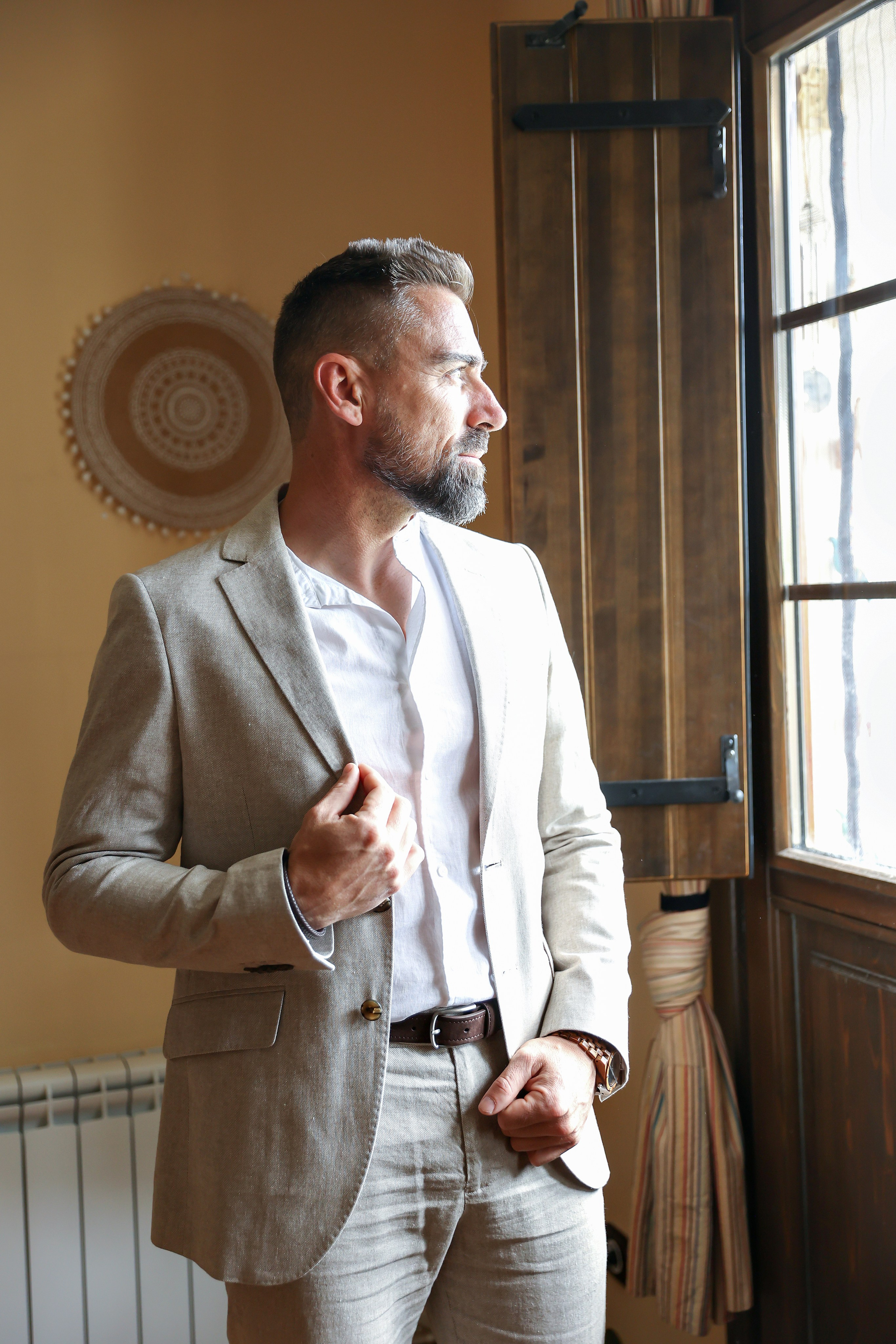 ~Él~. Fotografía de Eventos, Embarazo y Familiar en Pirineos