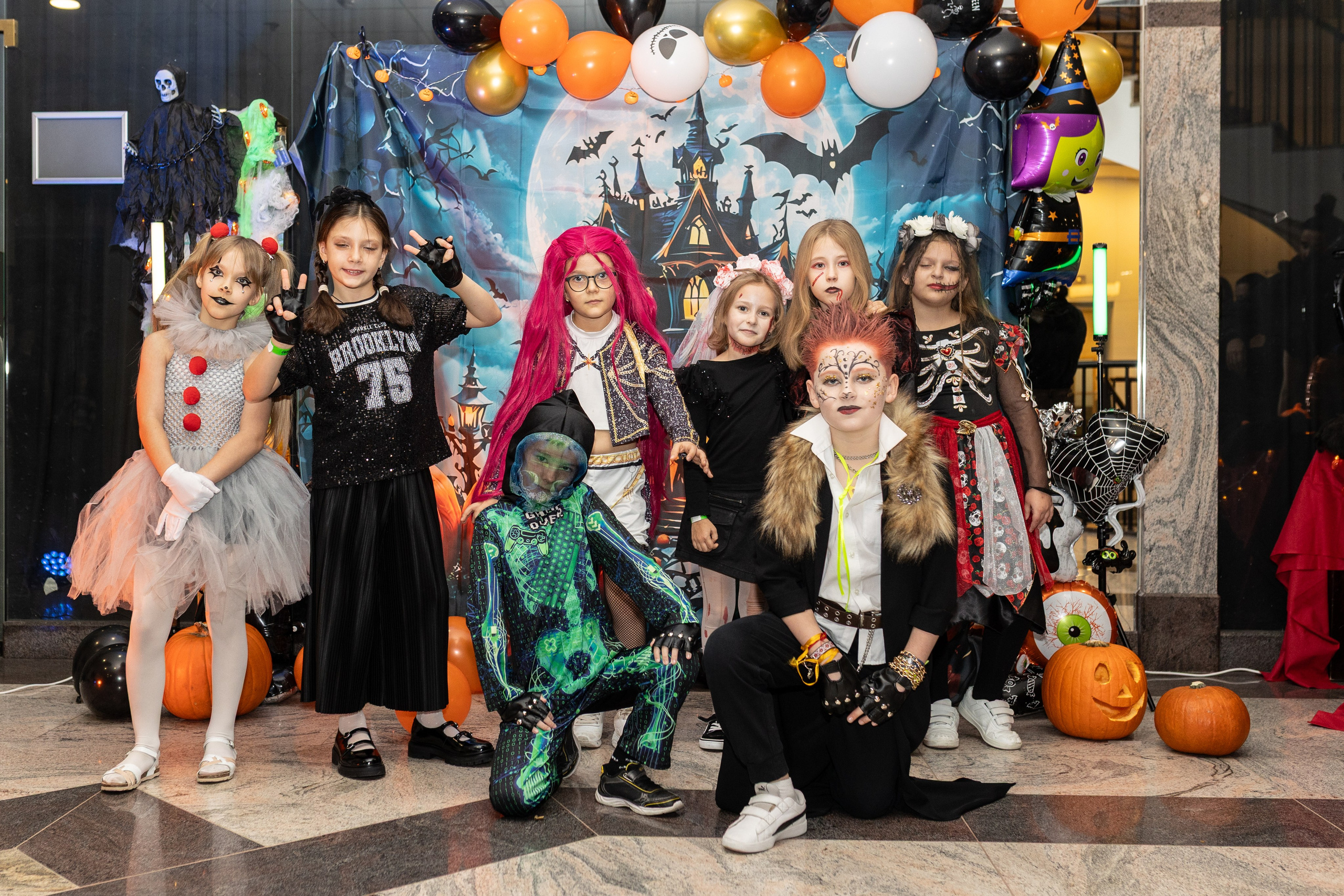 Leo dance studio Helloween 2025. Семейный и детский фотограф в Варшаве Мила Бобровская