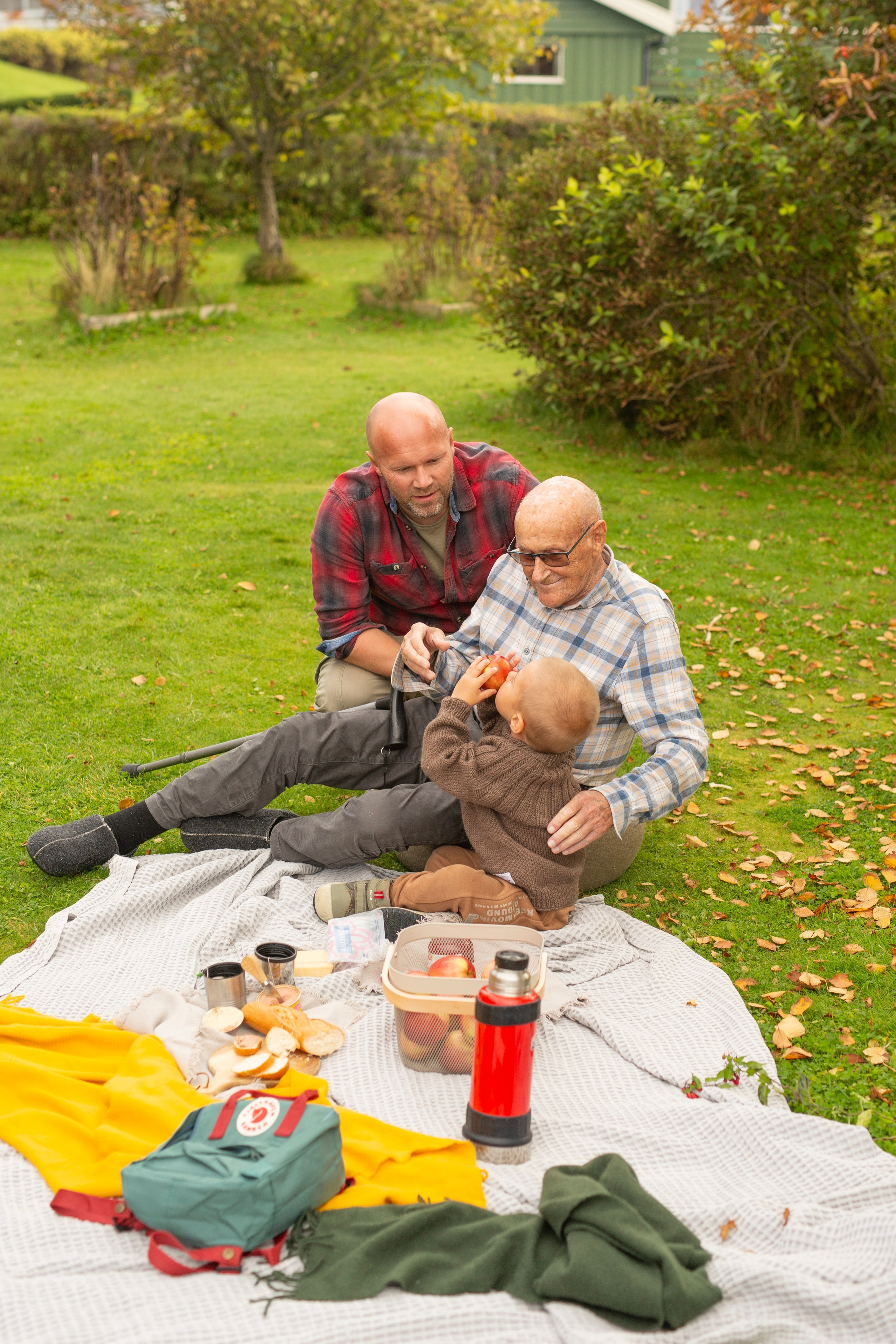 Piknick. Family and real state photographer in Haugesund Dina Vikra