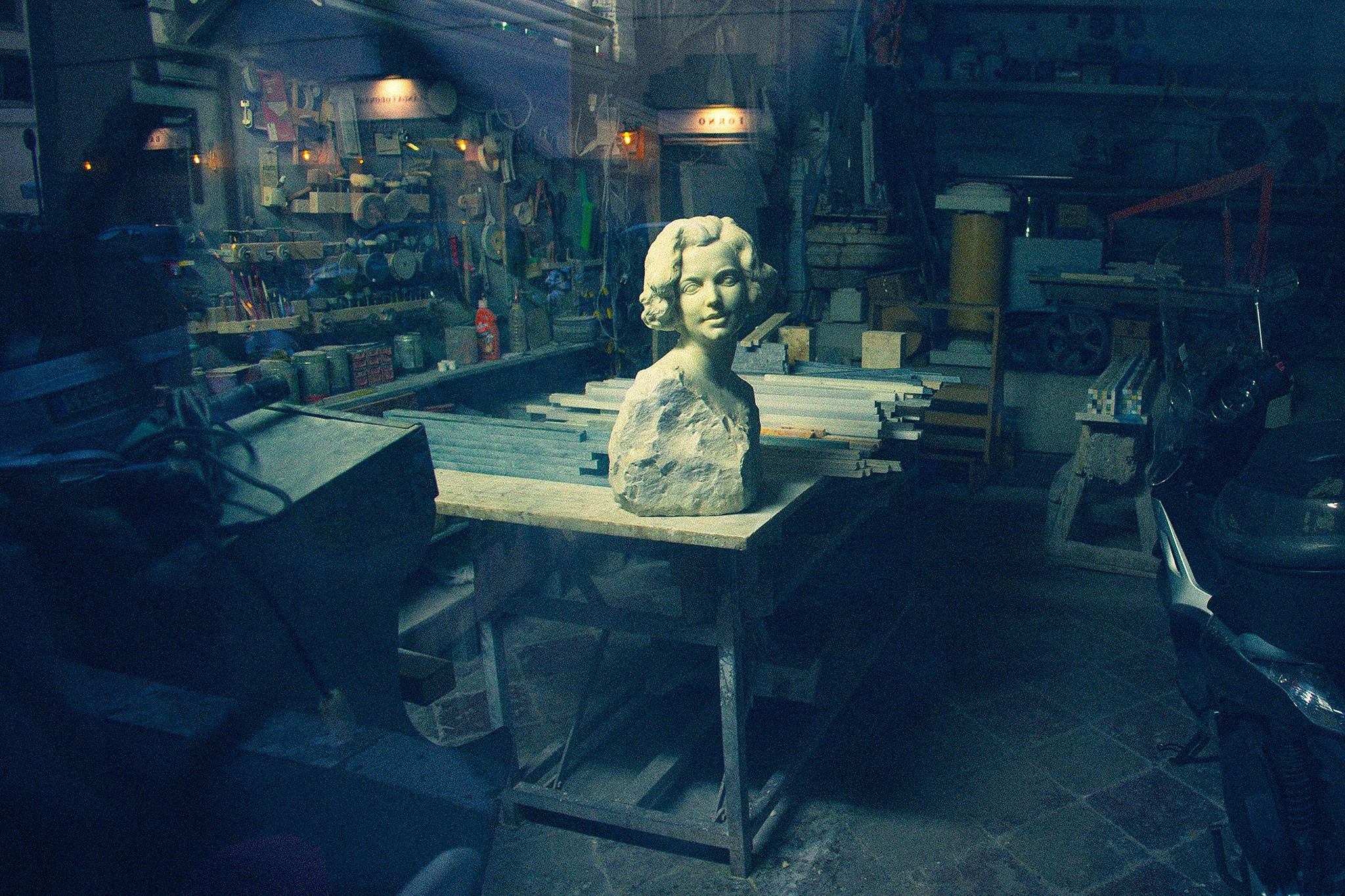 Street and Urban. Photography by Mircea Maieru