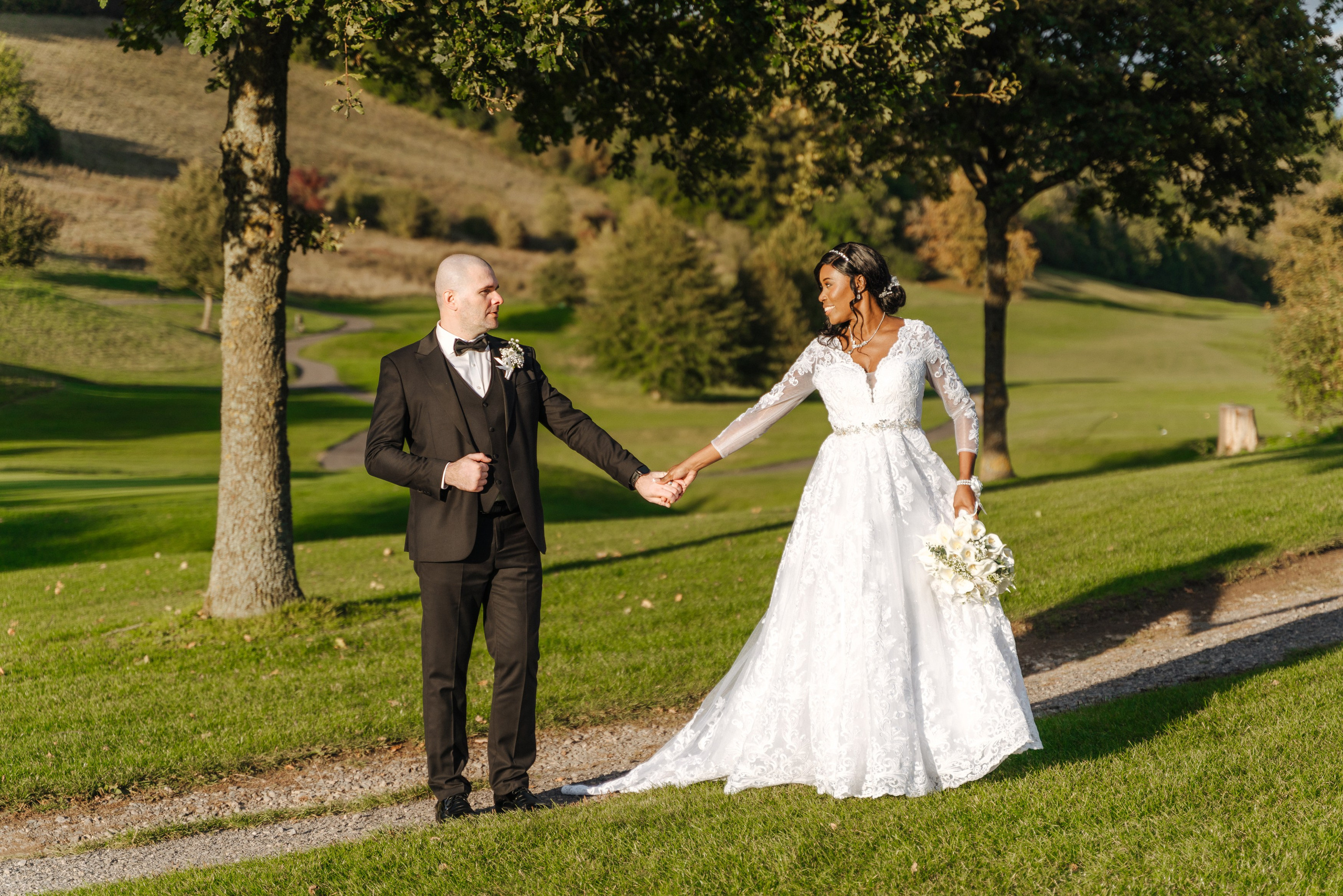 A wedding at Woldingham Golf Club, Woldingham Golf Club wedding, wedding photographer at Woldingham Golf Club