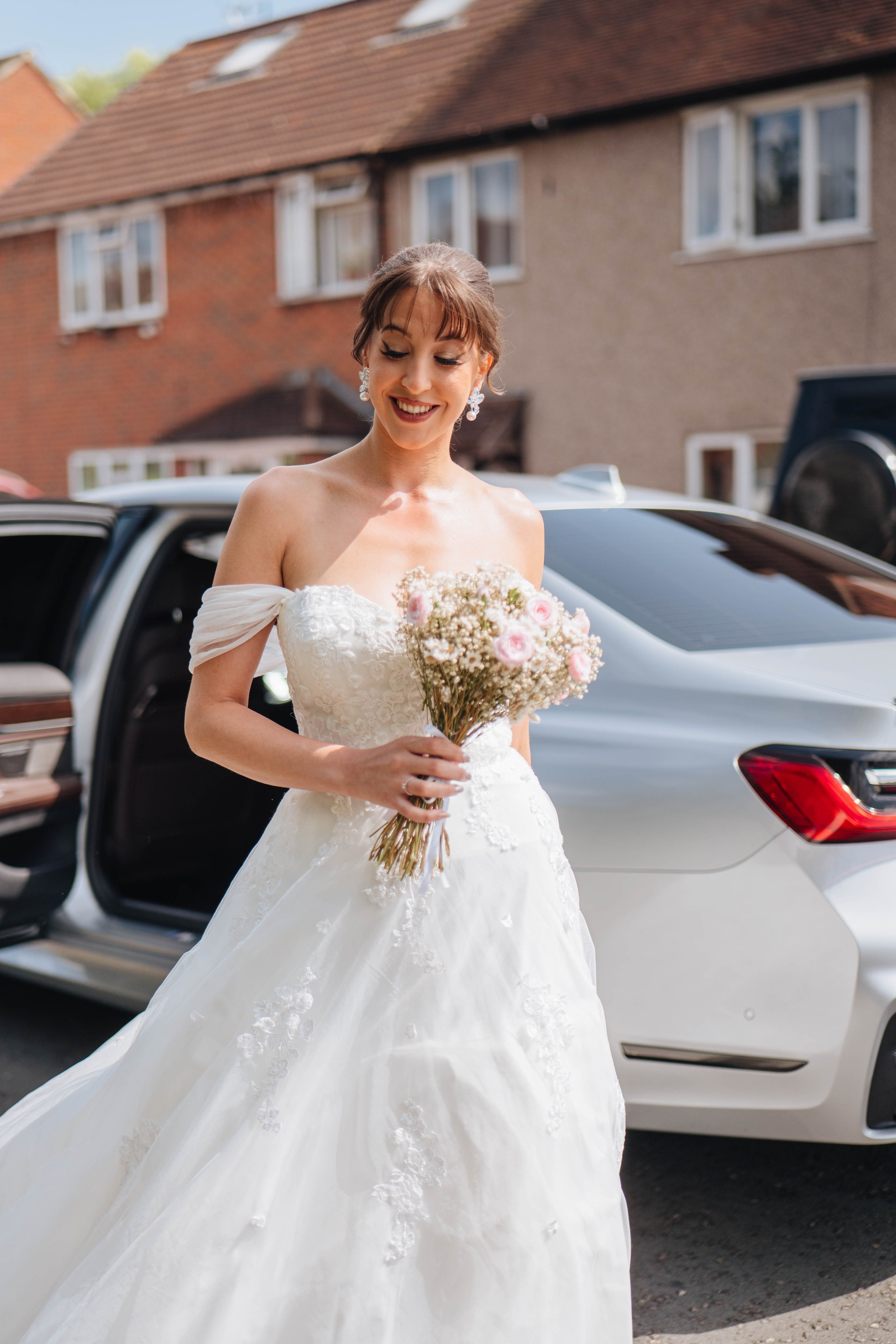 Wedding photosession in east London. Wedding and family photographer in London