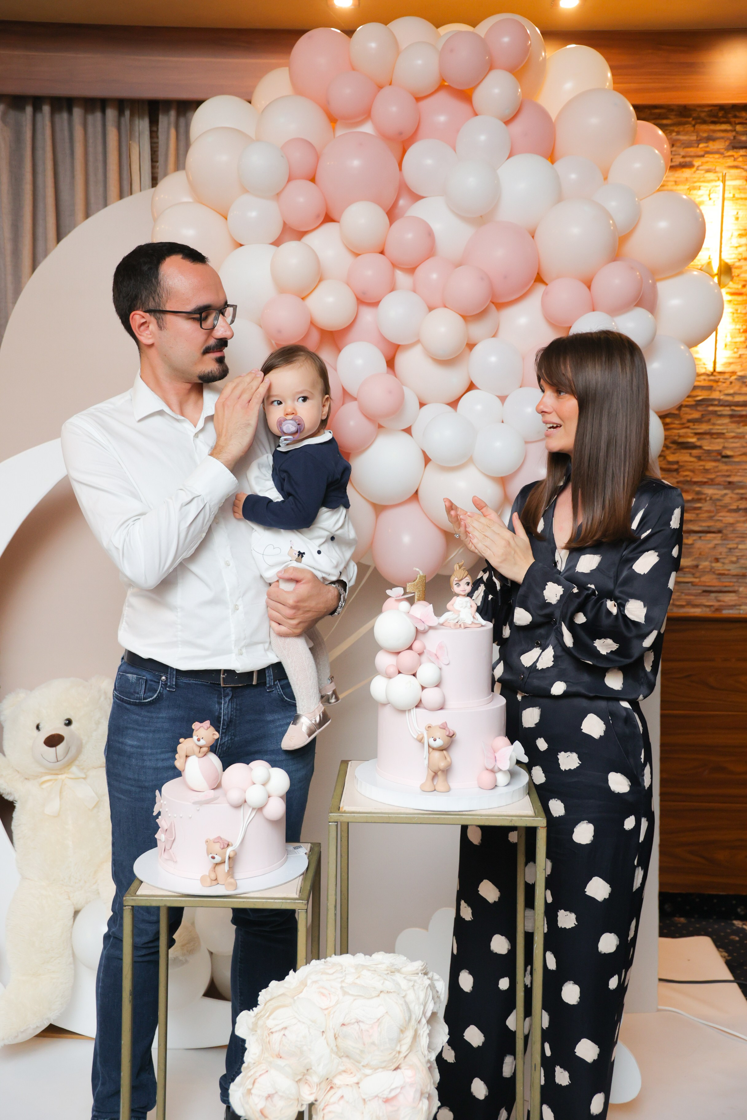 Emili. Vlada toskic wedding and event photographer