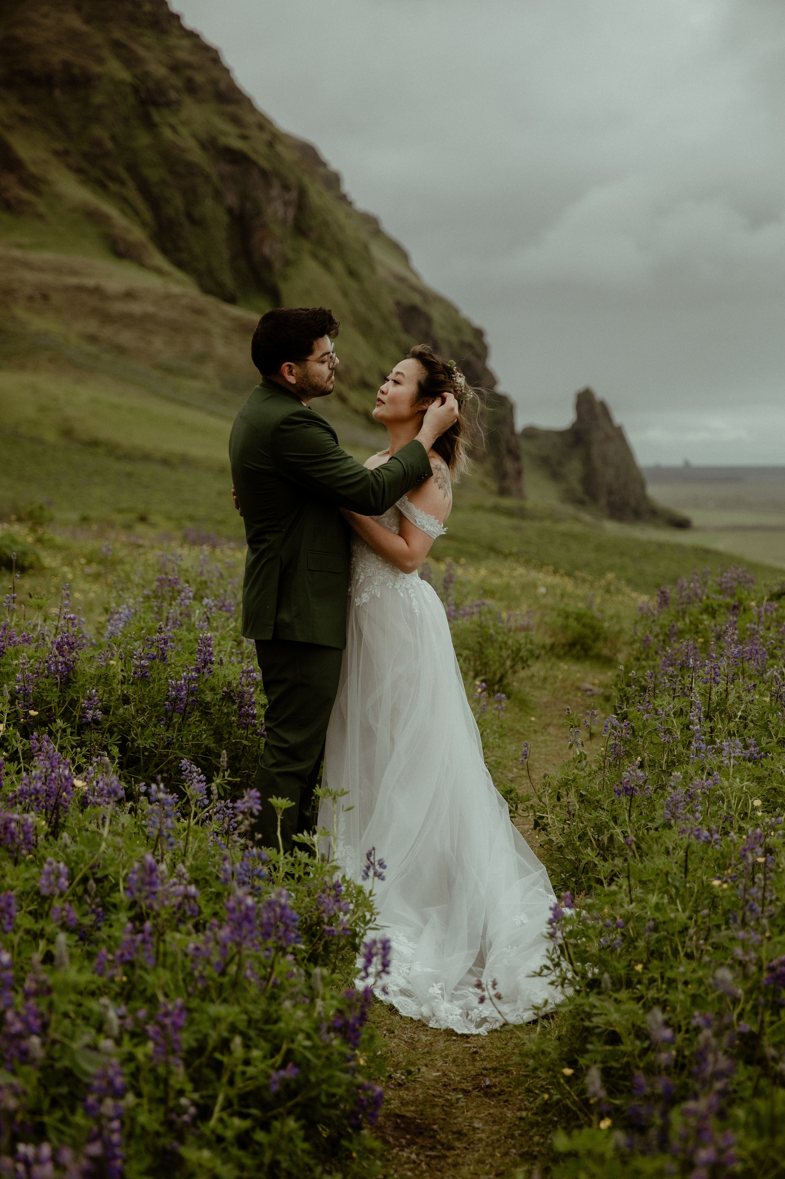 Elopement at Kvernufoss Waterfall. Iceland elopement photo and video | Nikolaichik Photo