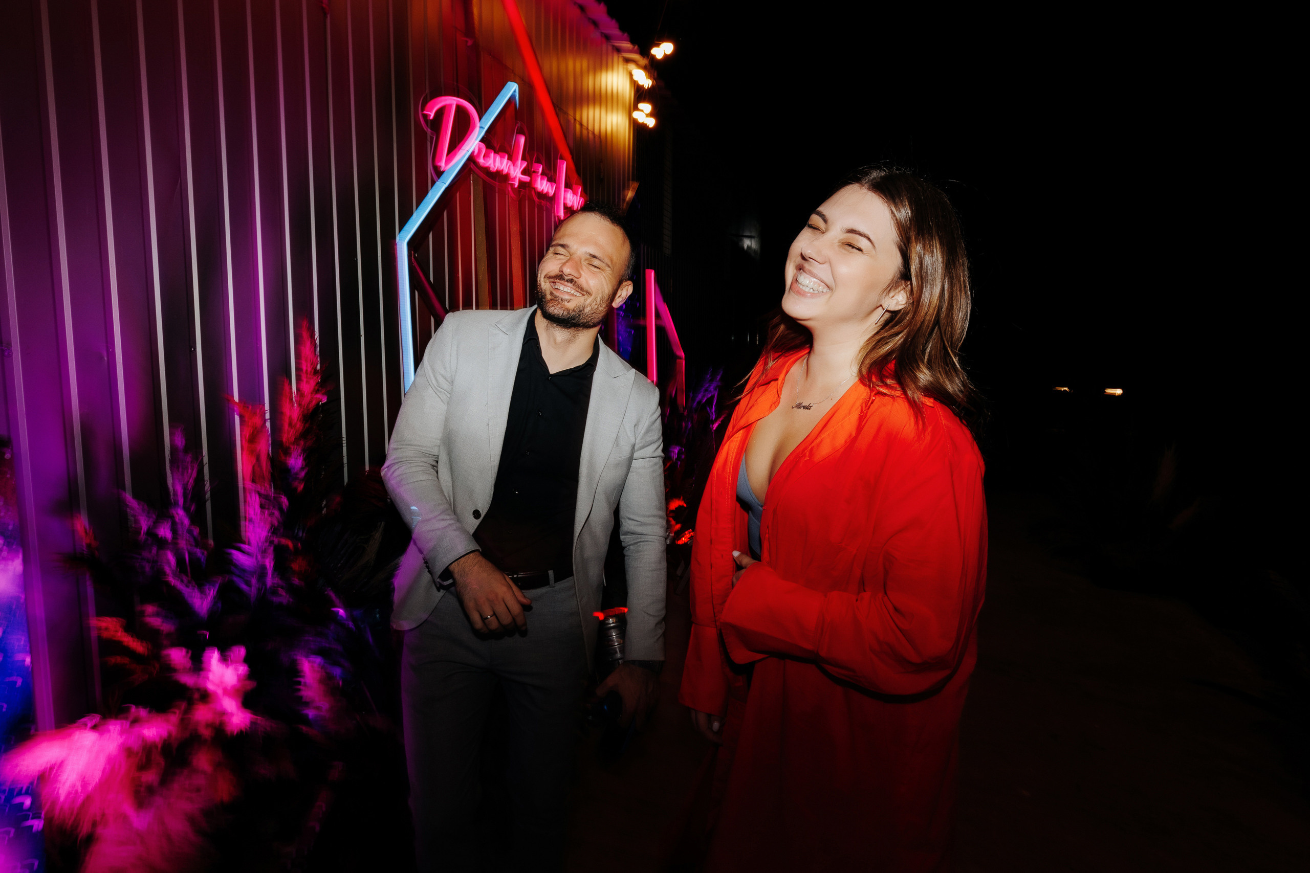 Drunk in love. Servicii Foto Video în Chișinău și Europa ID-Brothers