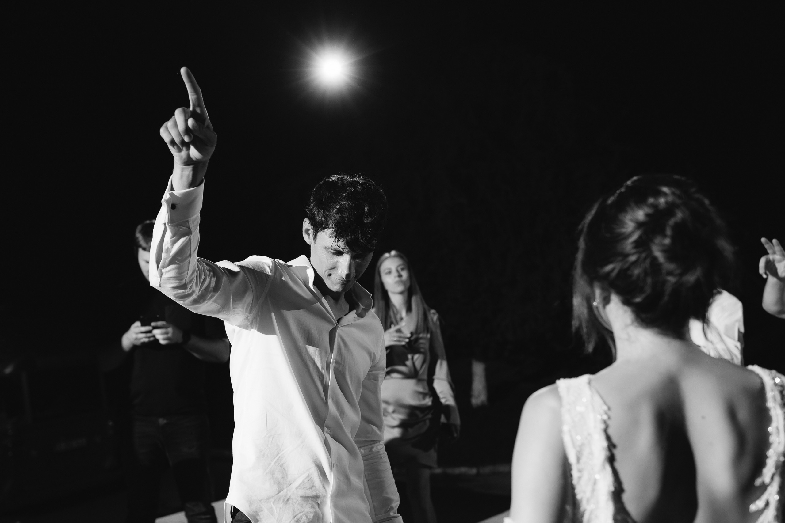 Drunk in love. Servicii Foto Video în Chișinău și Europa ID-Brothers