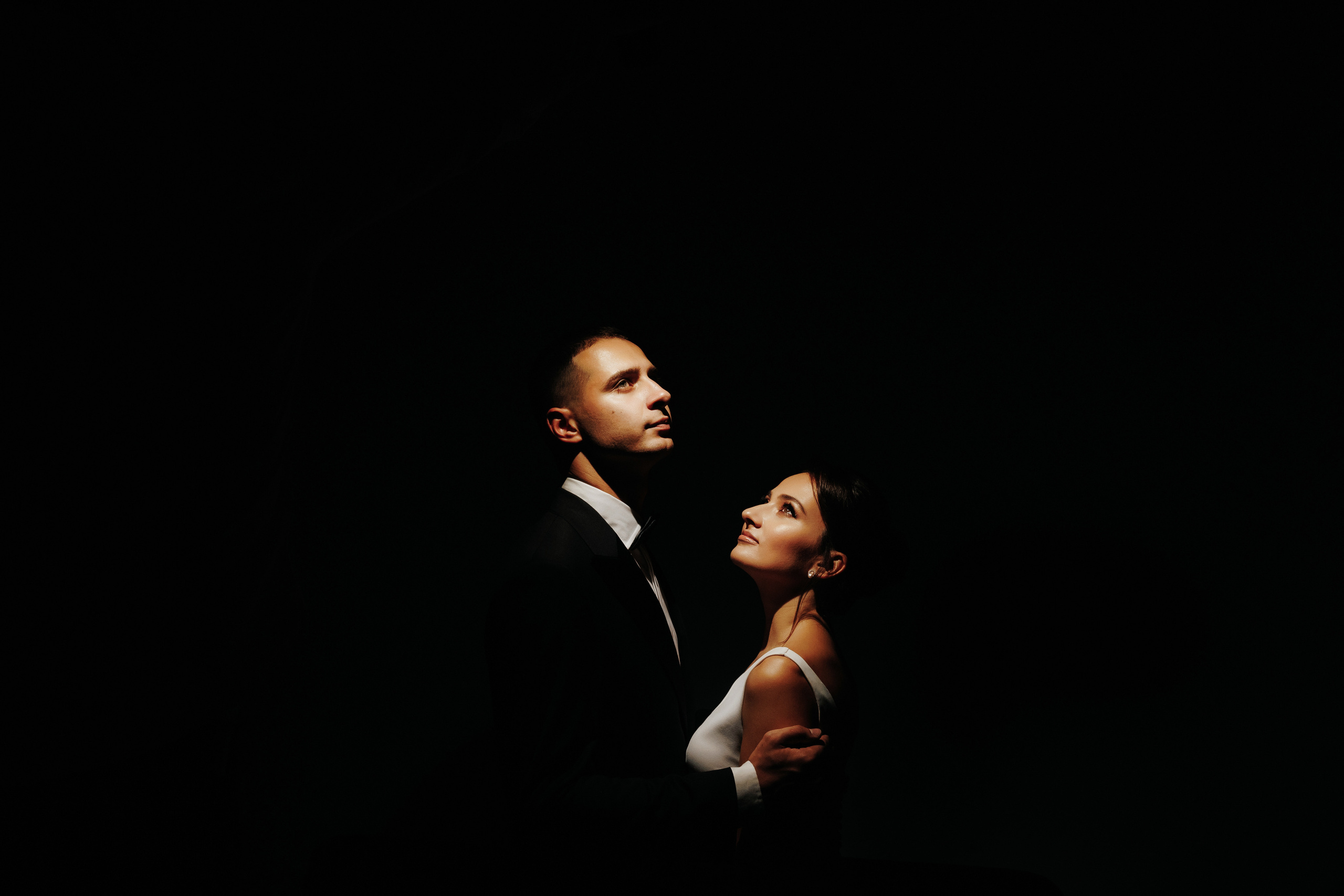 Drunk in love. Servicii Foto Video în Chișinău și Europa ID-Brothers