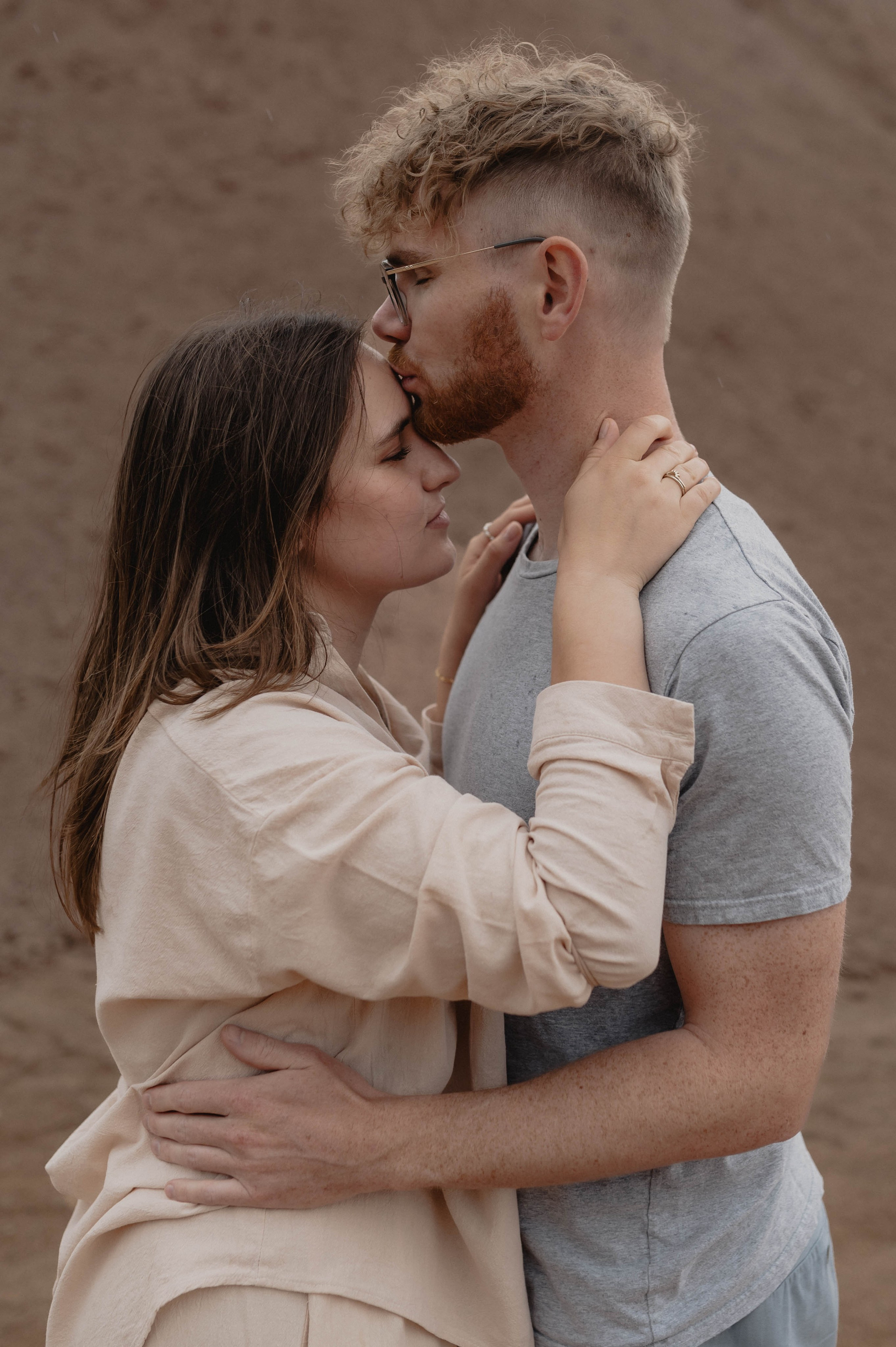 Rain & Sun | Love Story in Wolframs-Eschenbach. Фотограф в Нюрнберге Ирина Менерт из Ансбаха