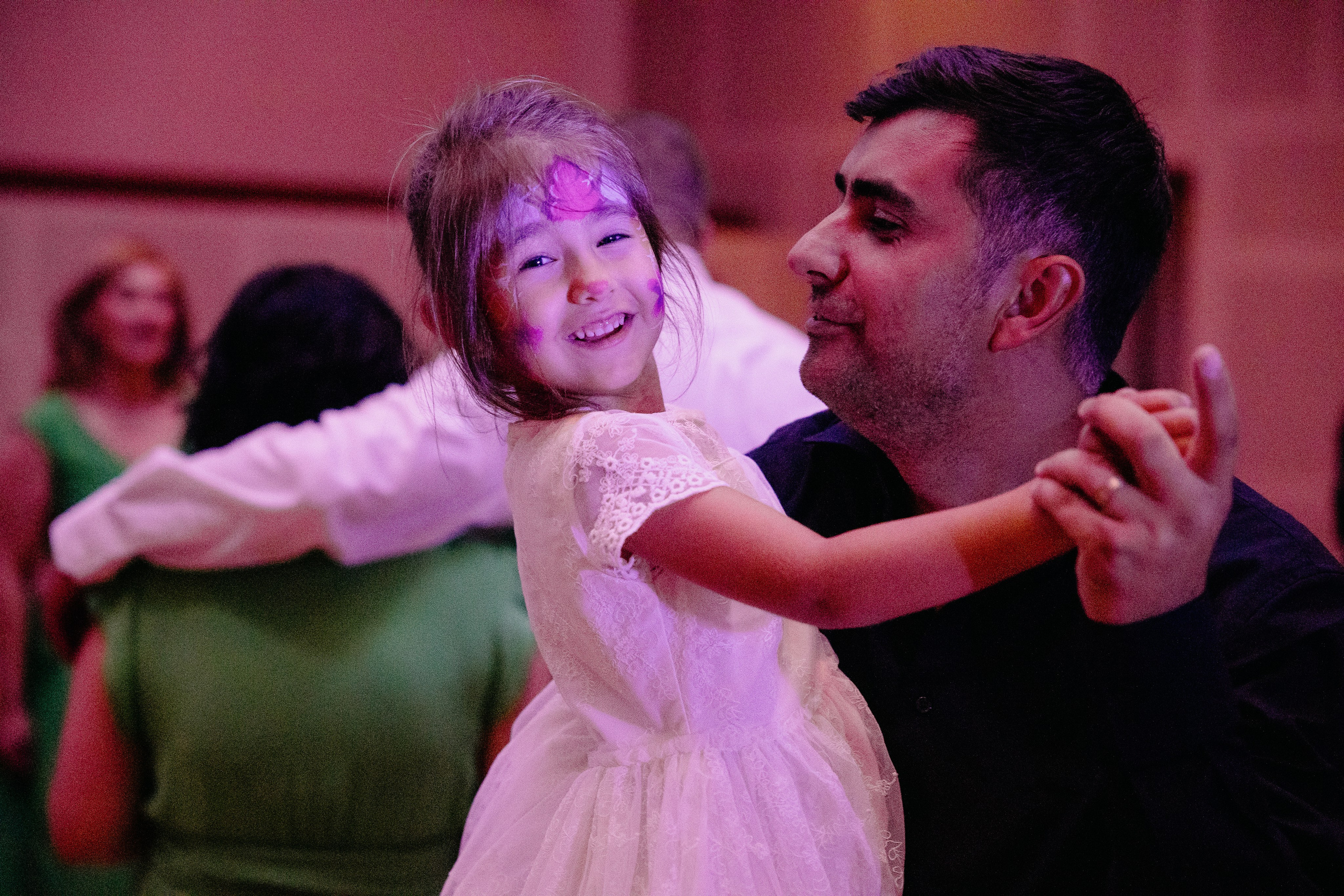 Fotografie De Botez MdimaFotoStudio. MDimaFotoStudio. Fotograf de nuntă, evenimente private și de familie