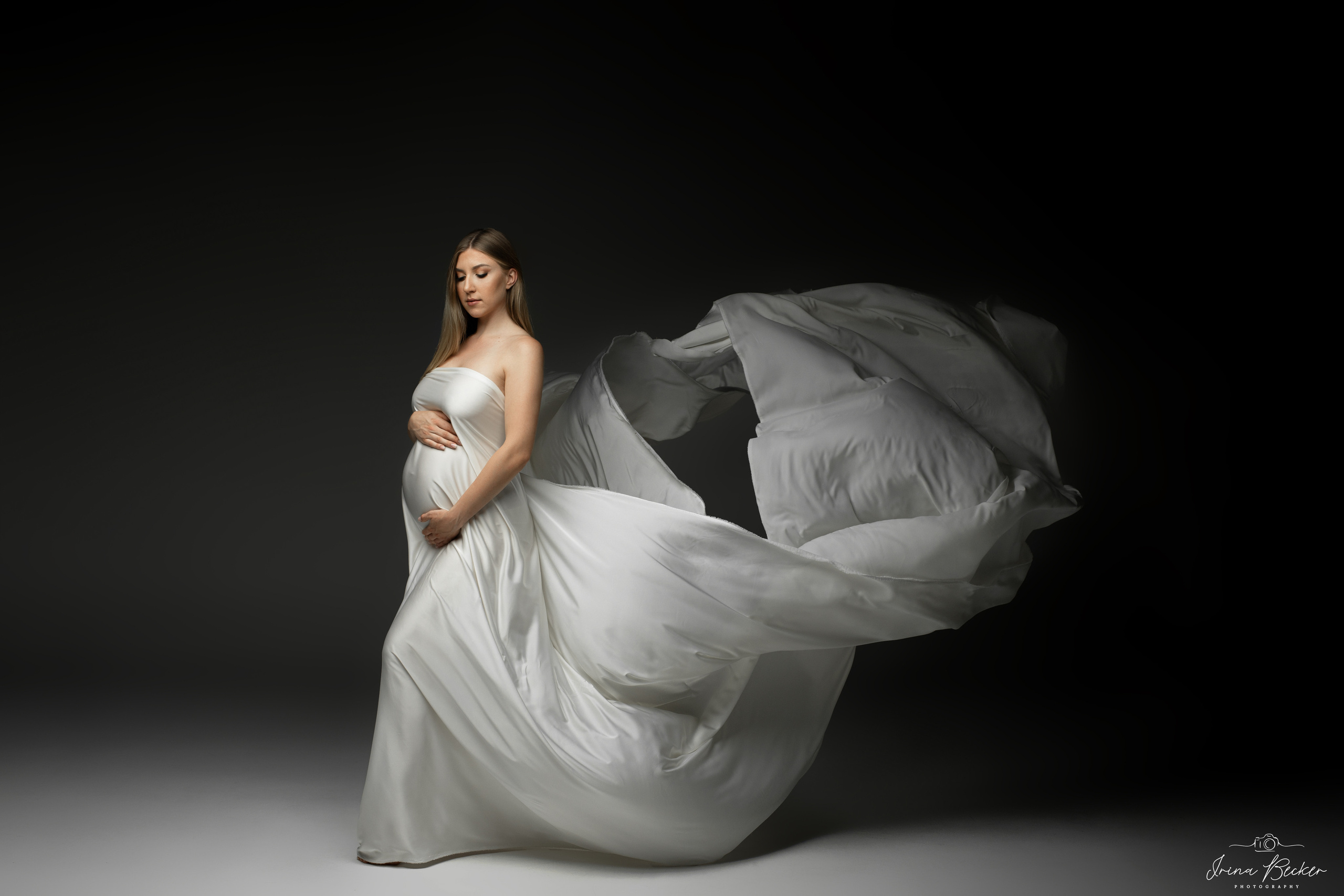 Schwanger Ulm, Schwanger Memmingen, Schwangerschaftsshooting Neu-Ulm, schwangerschaftsshooting ulm, schwangerschaftsshooting Göppingen, schwangerschaftsshooting Tübingen, schwangerschaftsshooting Reutlingen, schwangerschaftsshooting stuttgart, schwangerschaftsshooting Unter Teck, schwangerschaftsshooting Günzburg, schwangerschaftsshooting biberach an der Riss, schwangerschaftsshooting Münsingen, babybauch shooting ulm, babybauch shooting Göppingen, babybauch shooting Metzingen, babybauch shooting Neu-Ulm, babybauch shooting Stuttgart, babybauch shooting Münsingen, babybauch shooting Alb-Donau-Kreis, babybauch shooting Bad Waldsee, babybauch shooting Laupheim, babybauch shooting Langenau, Geburt Ulm, Geburt Göppingen, Geburt Memmingen, Fotograf Ulm, Fotograf Stuttgart, Fotograf Memmingen, Fotograf Neu-Ulm, Fotograf Reutlingen, Fotograf Günzburg, Fotograf Tübingen, Fotograf Münsingen, Fotograf Ehingen, Studio Ulm, Studio Ehingen, Studio Stuttgart, Fotograf Konstanz, Babyfotograf Bodensee, Babybauch fotograf Ulm,Babybauch fotograf Stuttgart, Babybauch fotograf Göppingen, Babybauch fotograf Lonsee, Babybauch fotograf Günzburg, Babybauch fotograf Neu-Ulm, Babybauch fotograf Memmingen, Babybauch fotograf, Babybauch fotograf Metzingen, Babybauch fotograf Münsingen, Babybauch fotograf Tübingen, Babybauch fotograf Langenau, Babybauch fotograf Biberach, Babybauch fotograf Bad Buchau, Babybauch fotograf Bad Waldsee, Babybauch fotograf Bad Saulgau, Babybauch fotograf Alb-Donau-Kreis, Babybauch fotograf Laupheim, Babybauch,Fotograf Memmingen