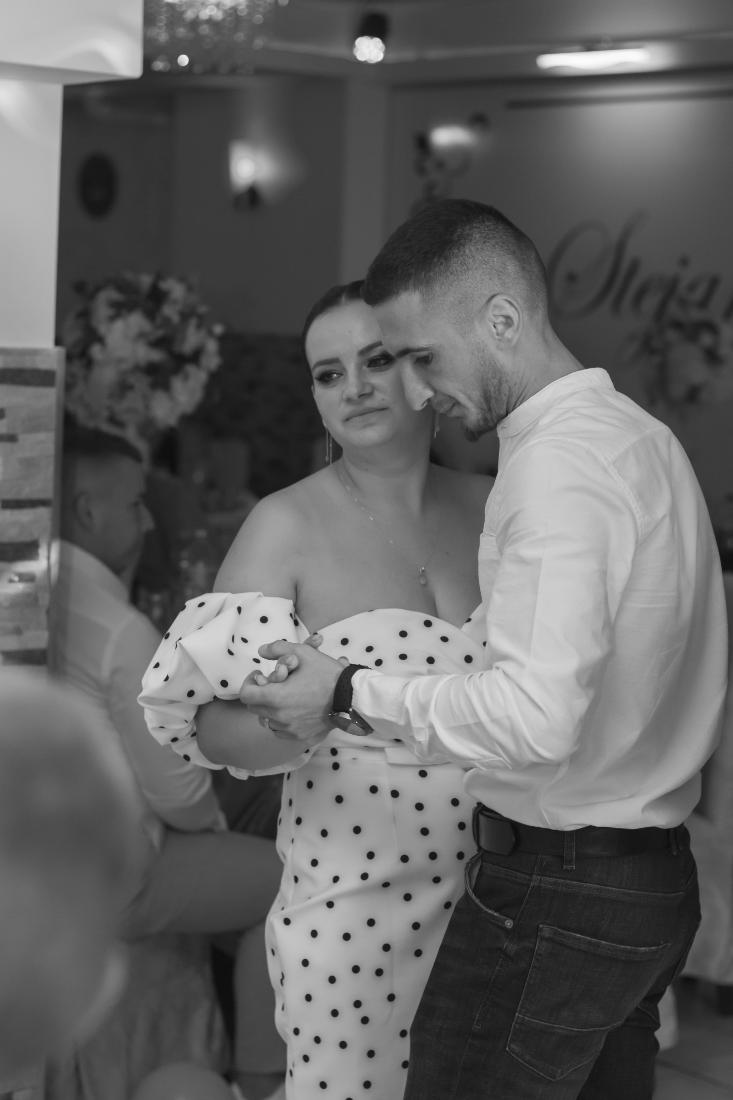 Ariana. Fotograf si videograf — evenimente si studio