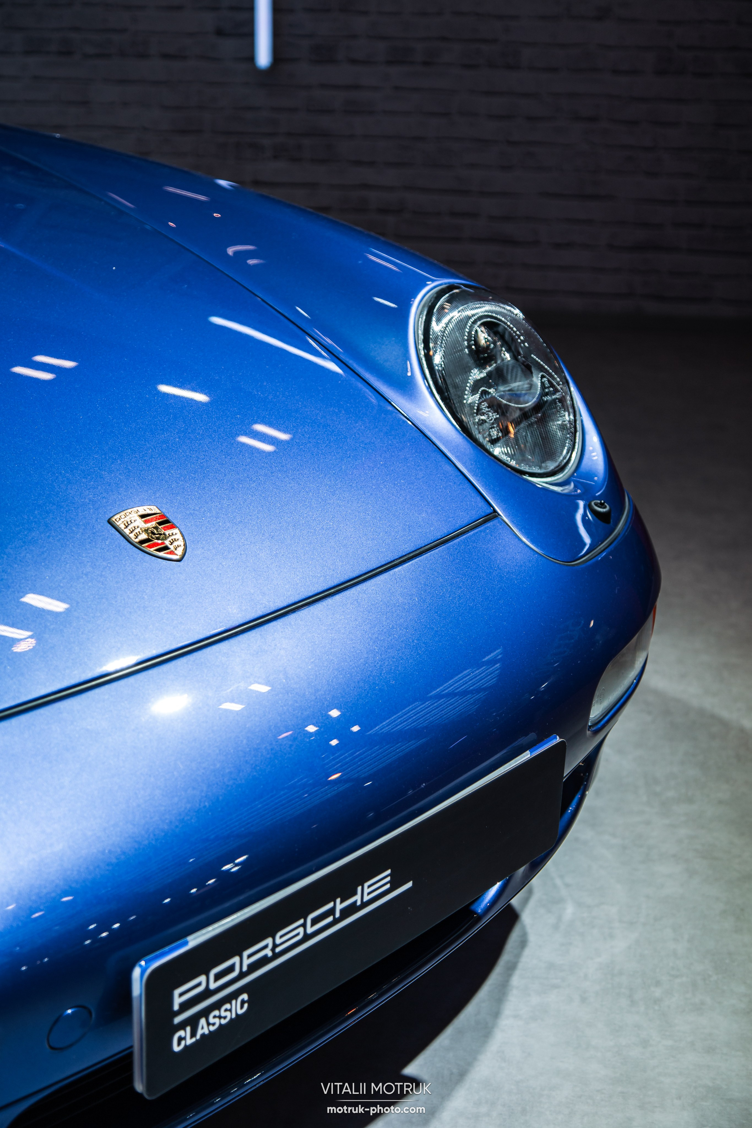 Retromobile 2023. Photographer in Paris — Vitalii Motruk