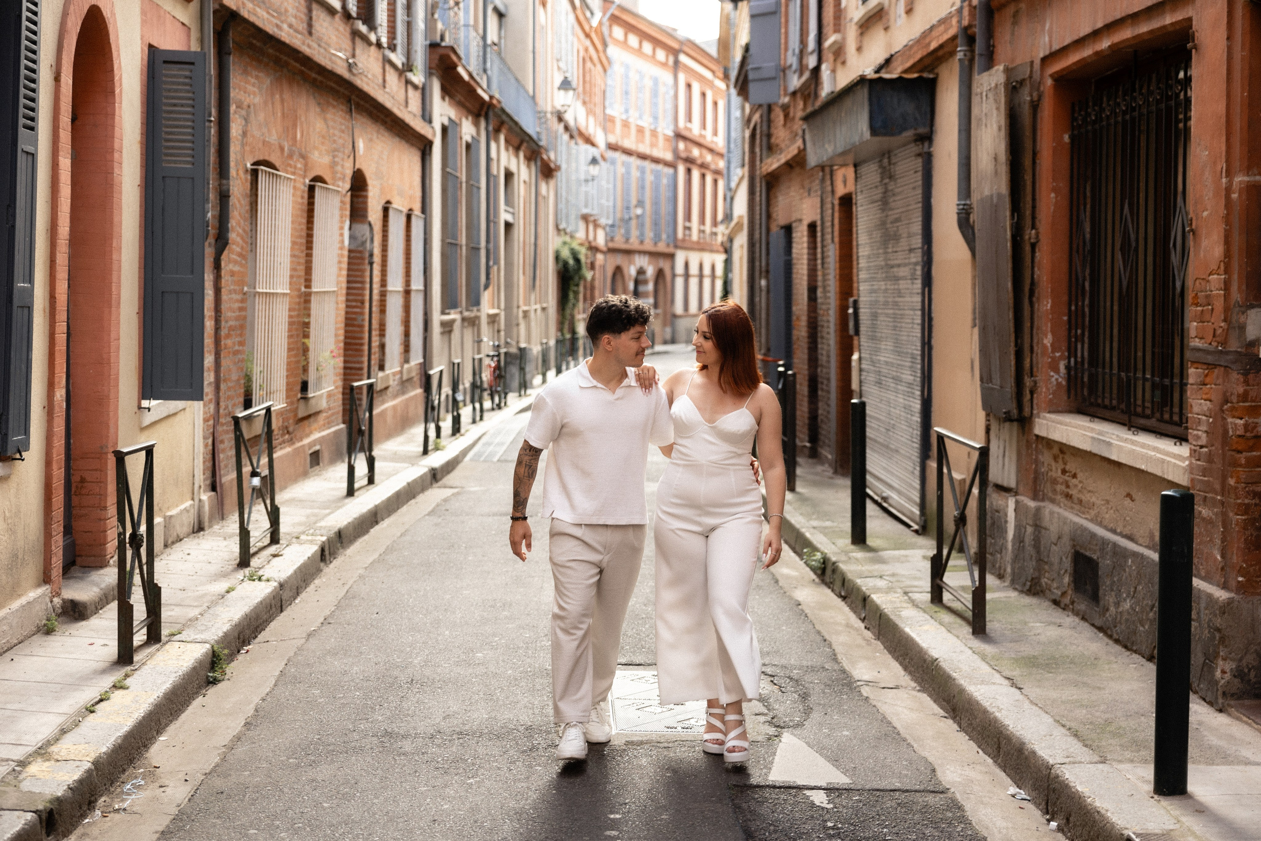 Engagement love Story in Toulouse. Eugénie Smirnova — Photographe à Toulouse et dans le Sud-Ouest