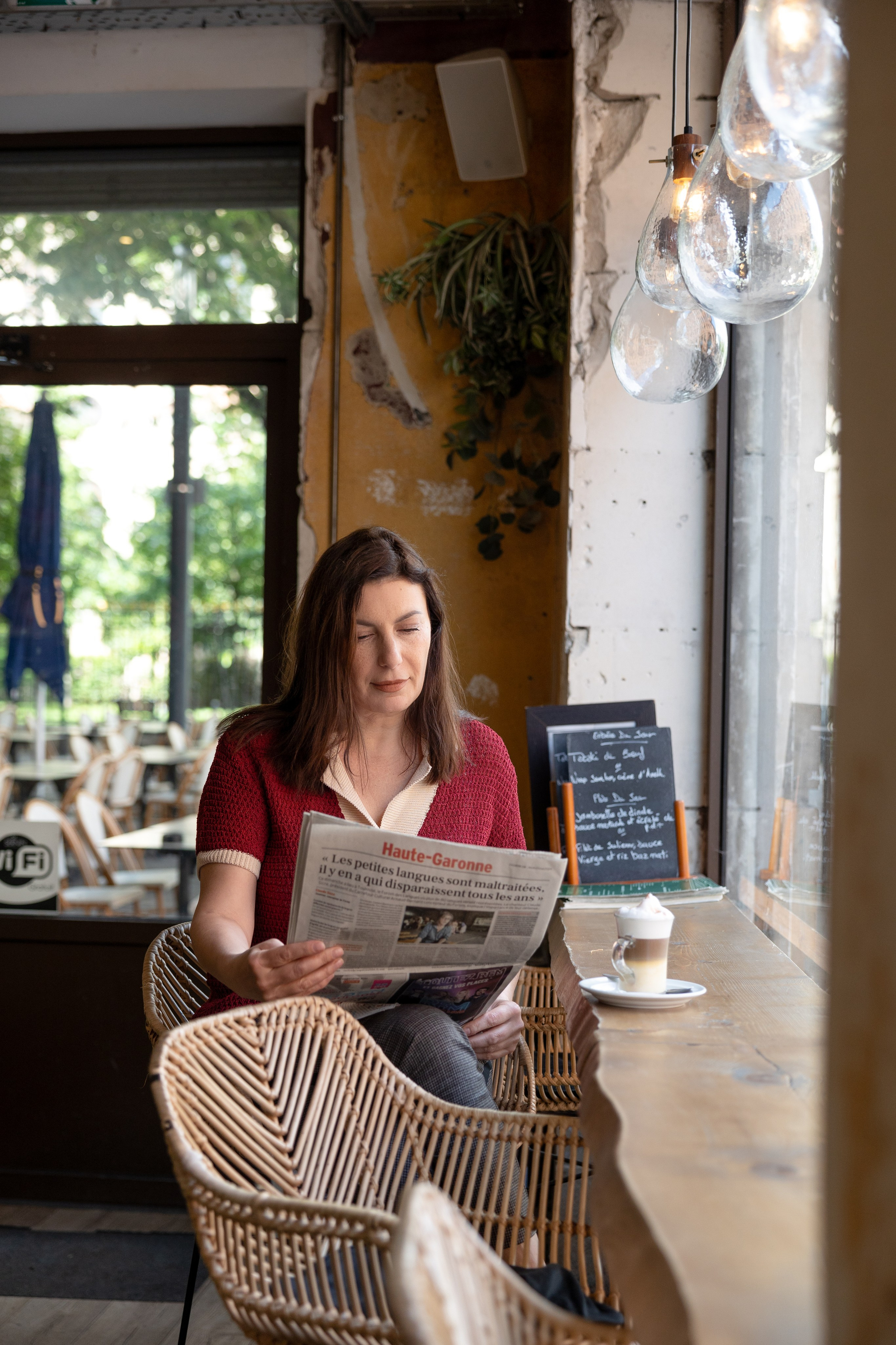 Inna. Eugenie Smirnova — wedding, corporate and lifestyle photographer in Toulouse and Southwest France