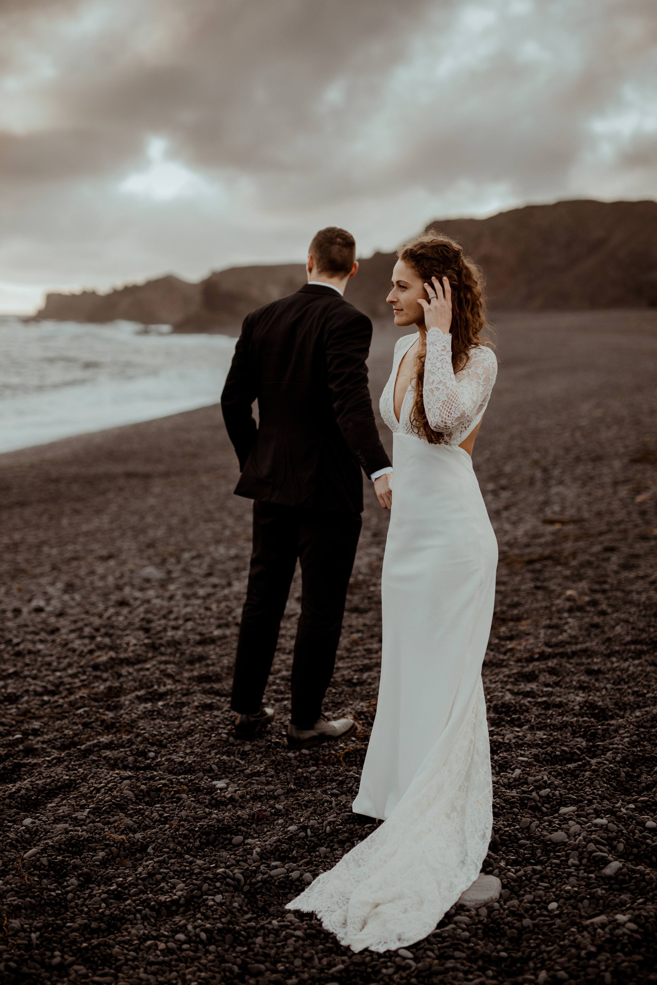Jennifer+Tj. Iceland elopement photo and video | Nikolaichik Photo