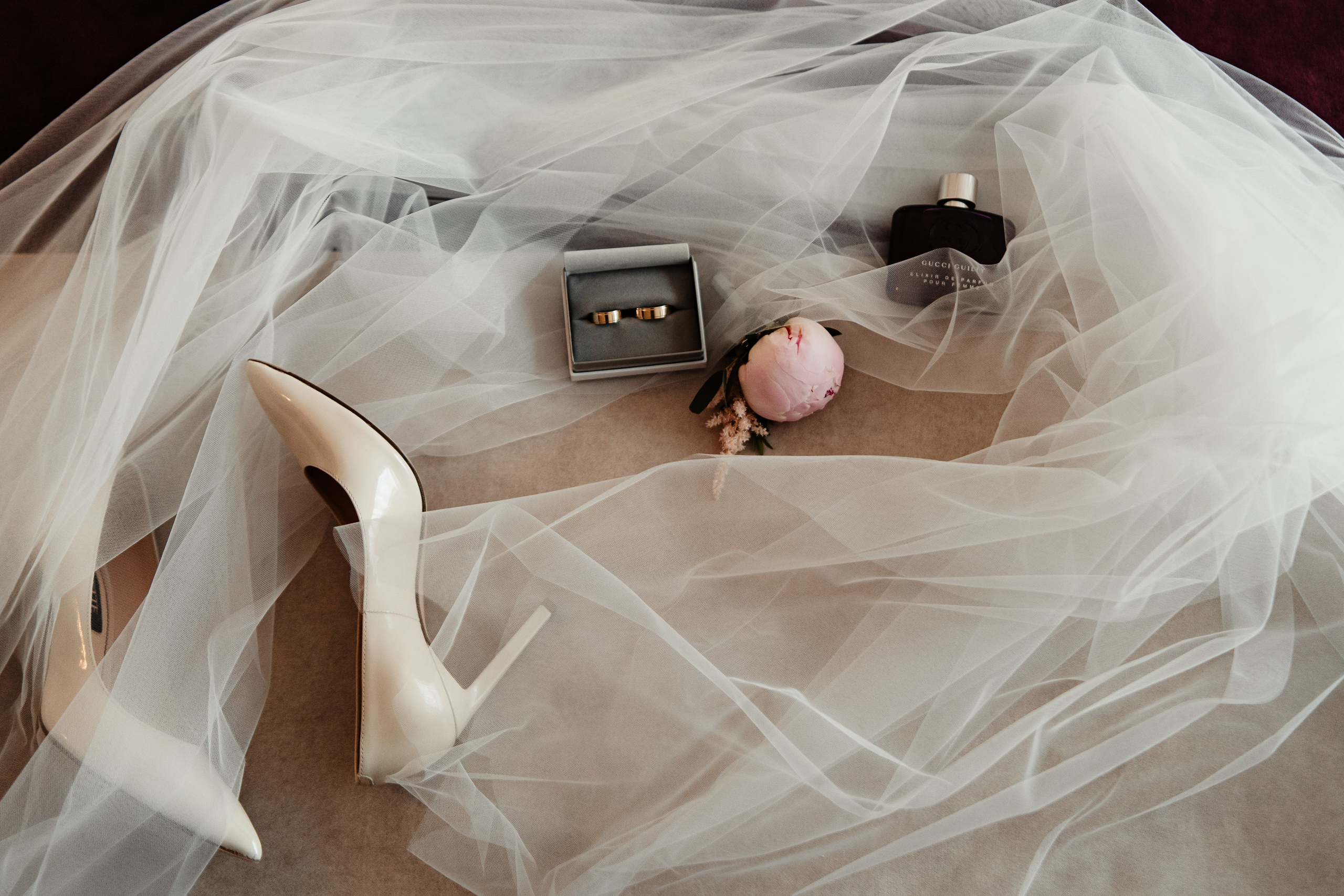 Alexandra + Andrei / Iasi. Foto-Video Nunta Iasi, Suceava, Bucuresti / Disponibilitate 2025 — 2026 — 2027