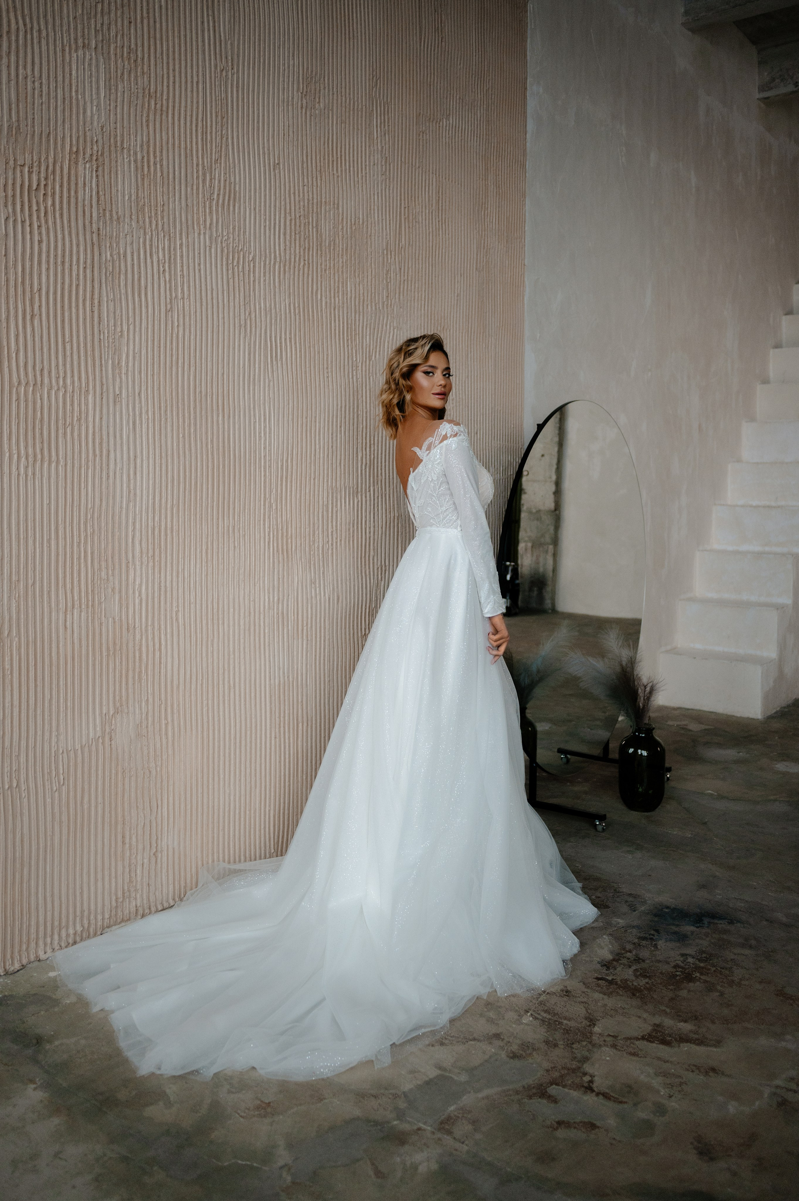 Mazaki. ANNA-MARIA PHOTO CONTENT CREATOR — фотограф, эстет, художник и визуальный эксперт в Instagram, работающий в Праге