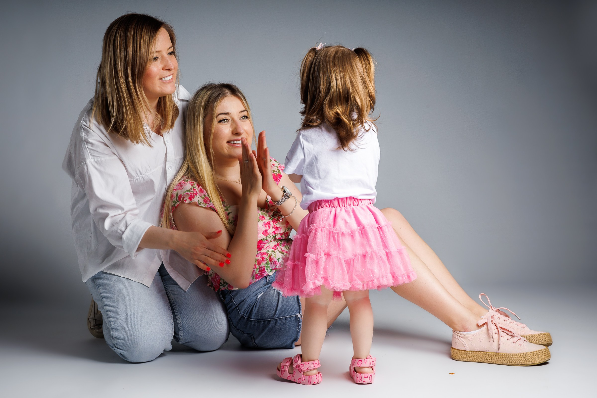 ValStudio. Https://valphoto.wfolio.pro/