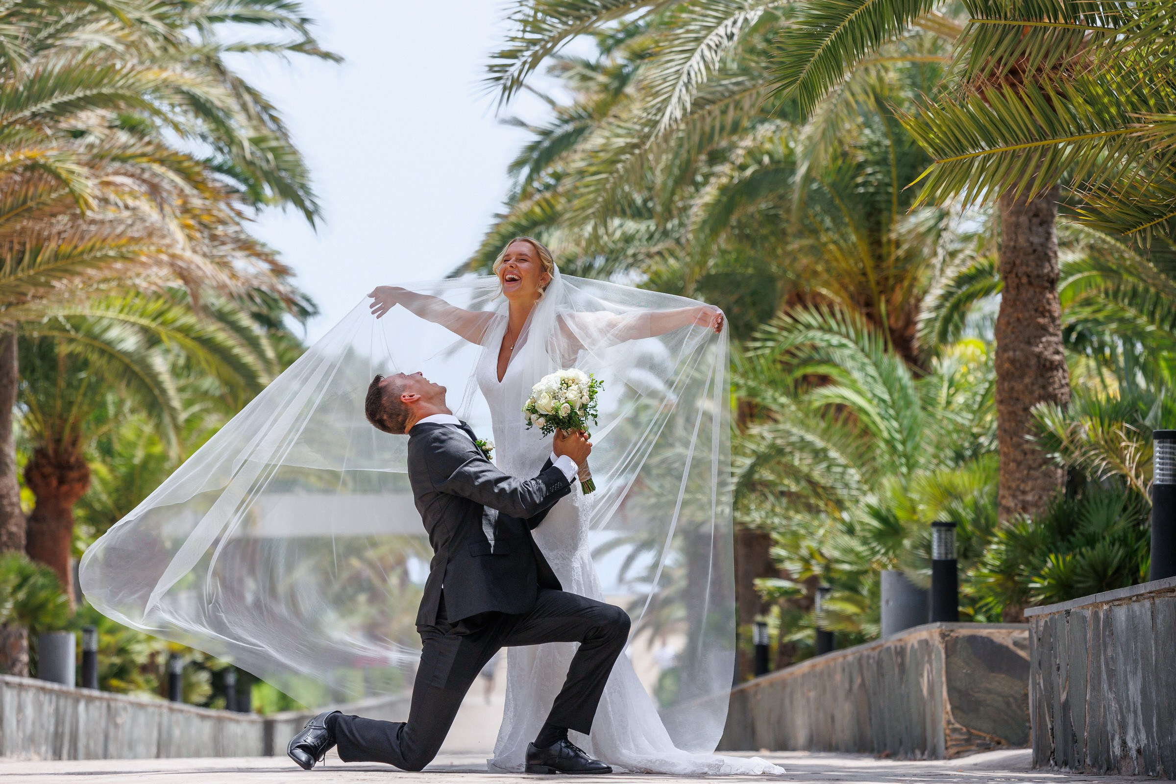Love Story Maspalomas photographer Gran Canaria — wedding.fi