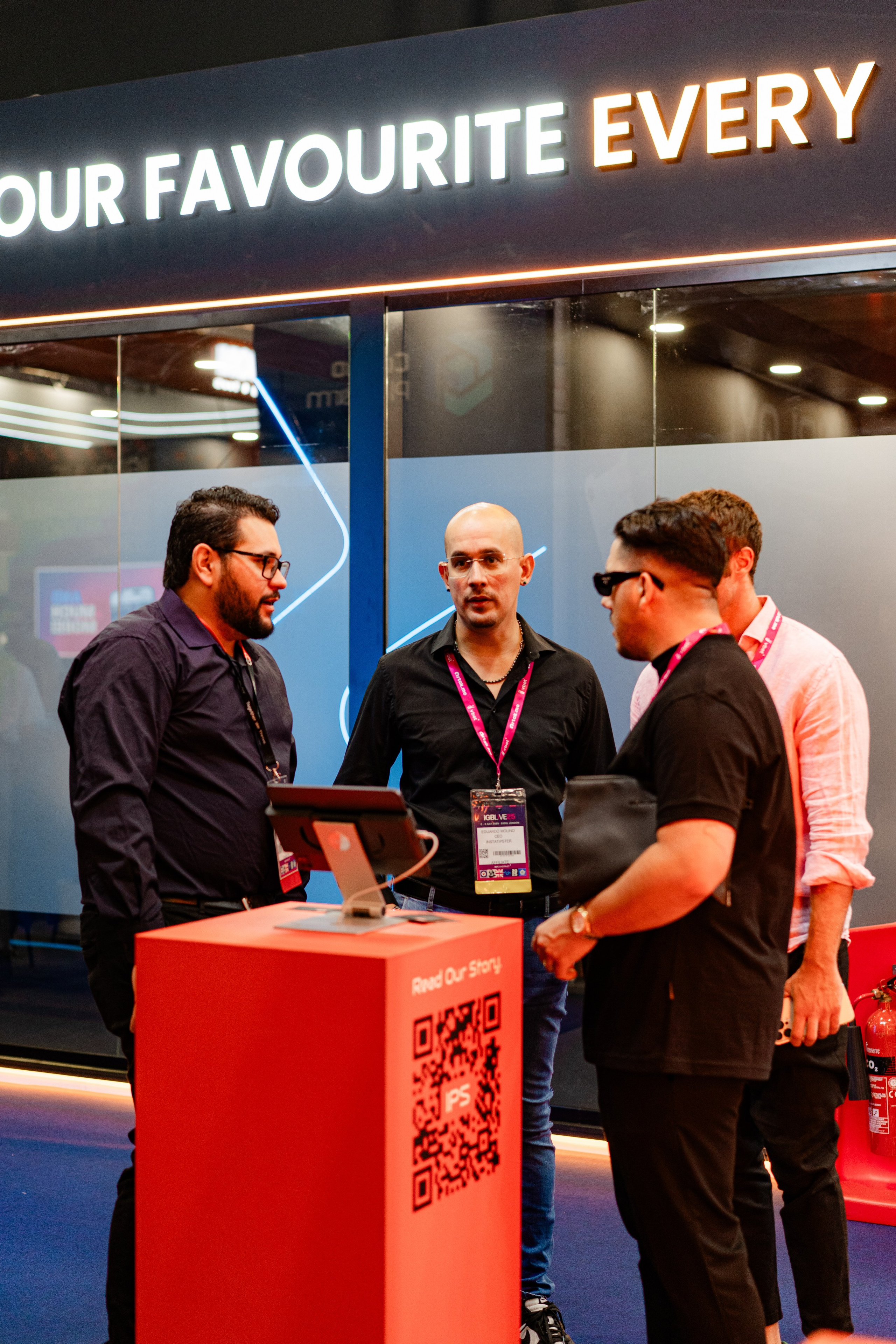 Inplay_Soft. Tonya Kyrylenko photographer in London