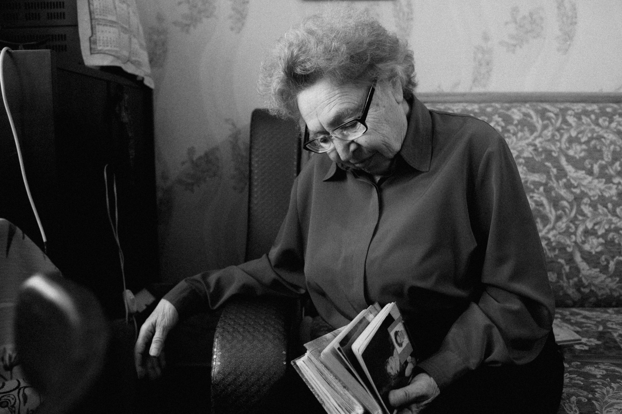 Мятая бумага лиц. Фотограф Андрей Друк