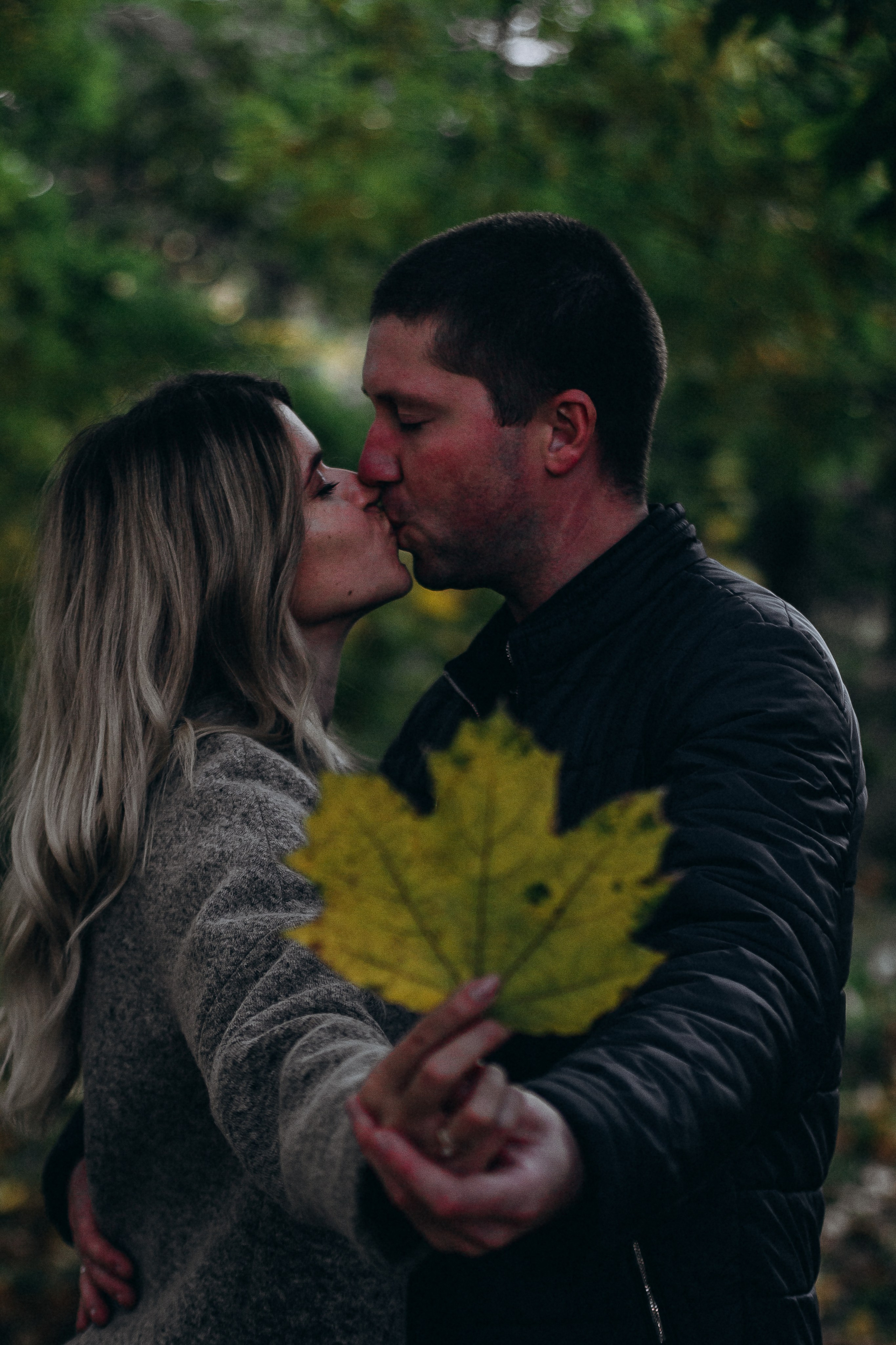 An autumn walk in the park. Iryna Zhyvora | Photographer | Stockholm