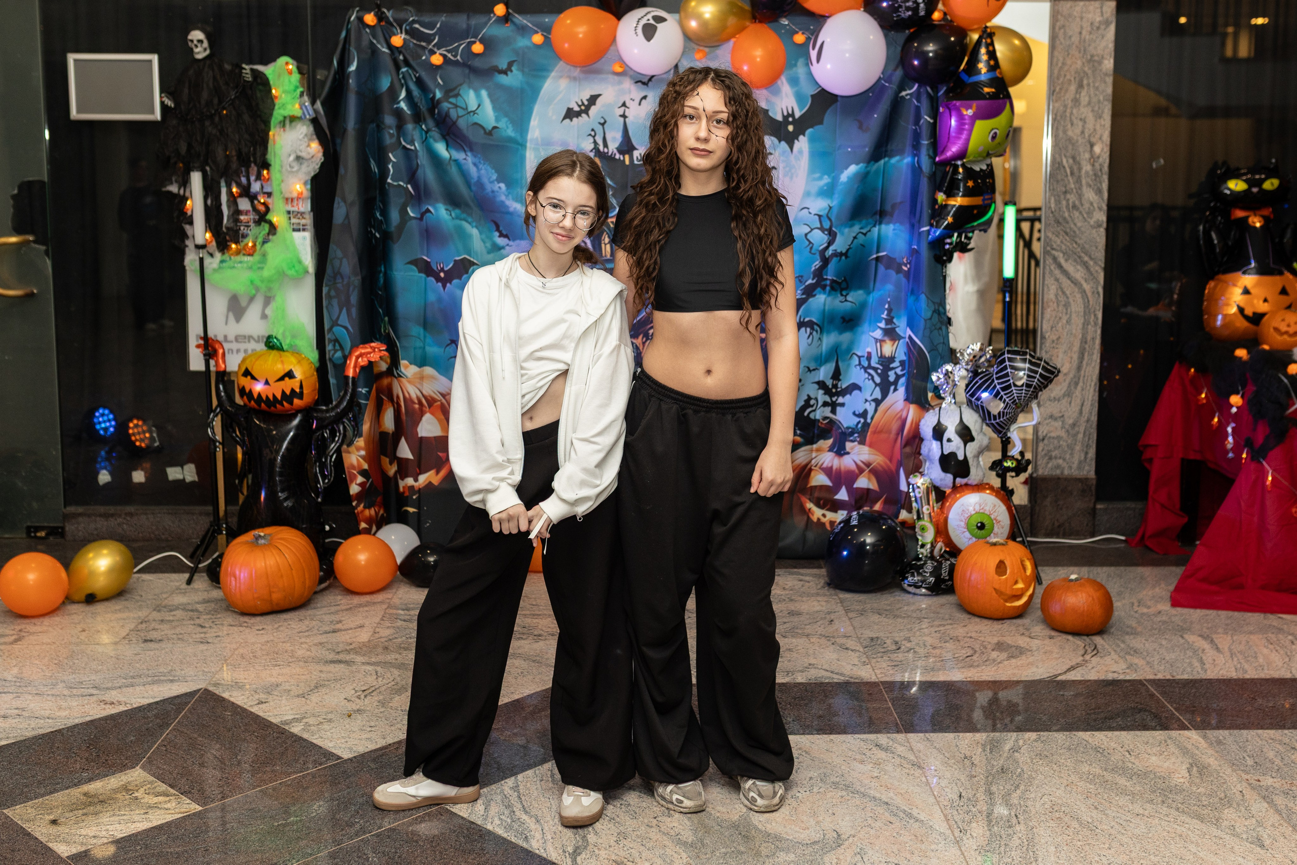 Leo dance studio Helloween 2025. Семейный и детский фотограф в Варшаве Мила Бобровская