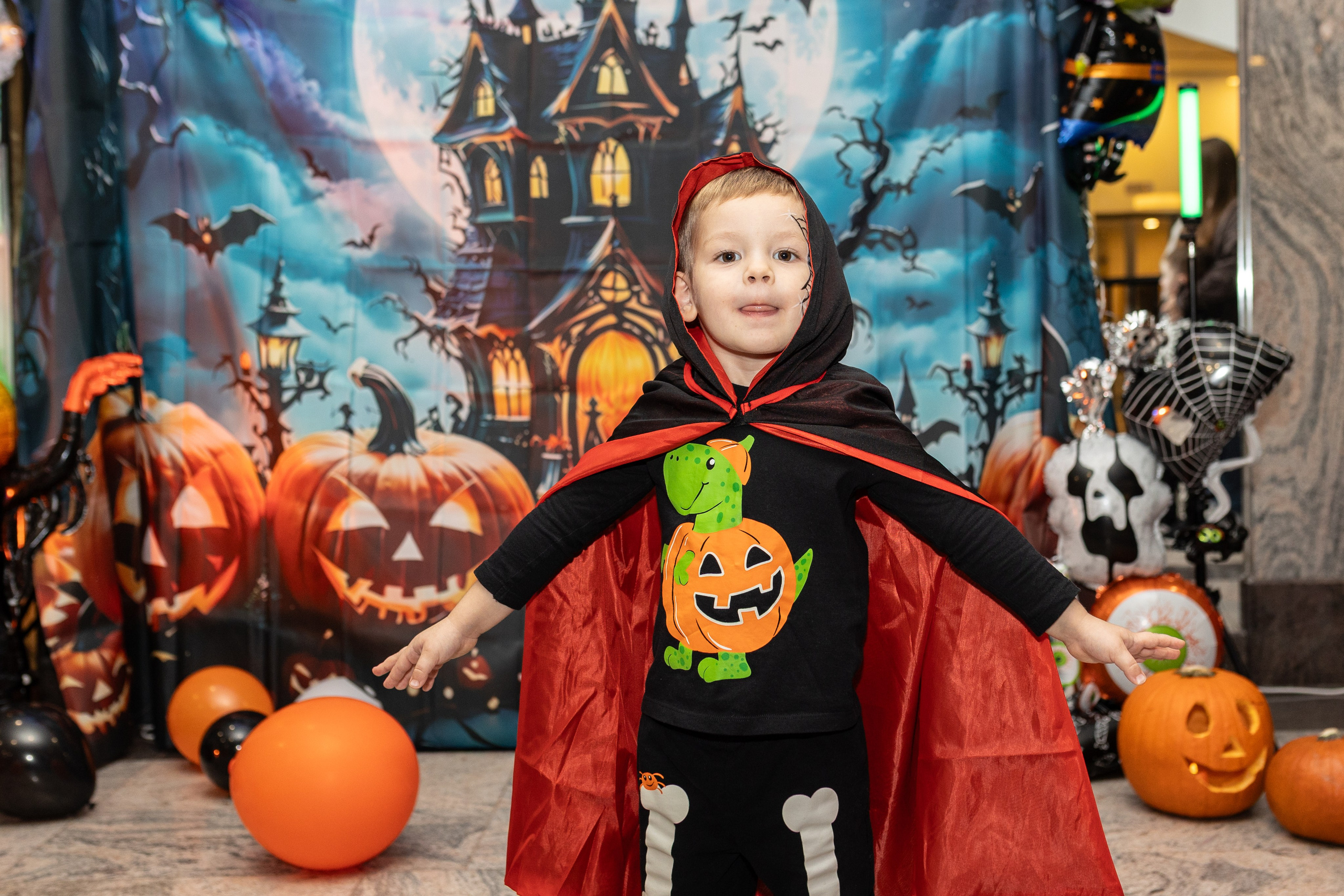 Leo dance studio Helloween 2025. Семейный и детский фотограф в Варшаве Мила Бобровская