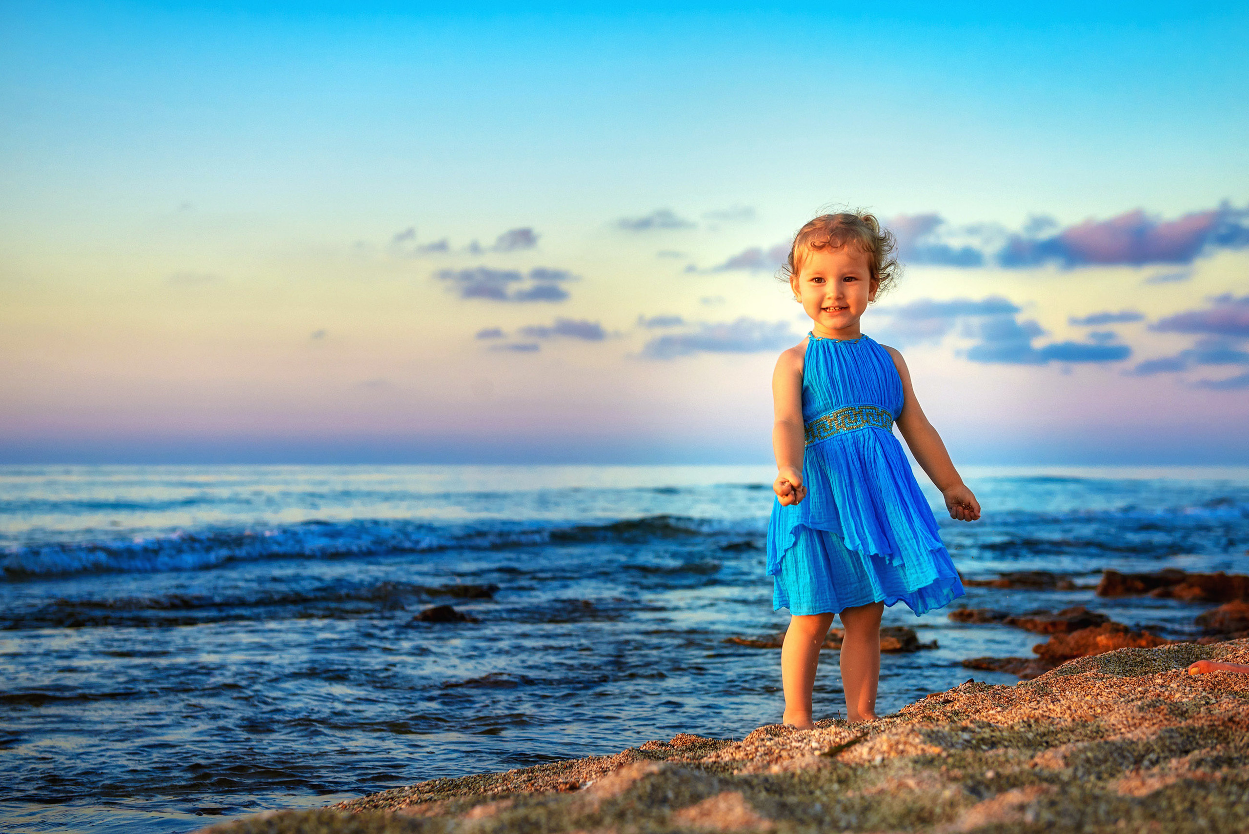 Walk. Studio Photomax — Maxim Prikhodnyuk content, family, wedding and adver