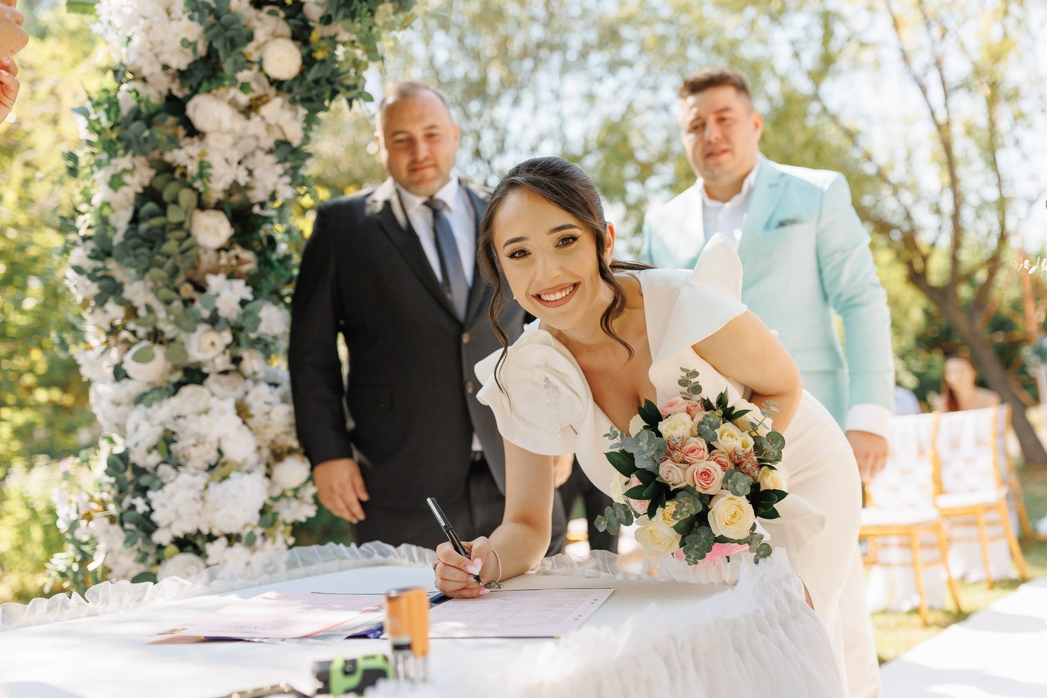 Cununie civila Oana + Madalin. Fotograf nunta Bucuresti - Manu Ivanciu