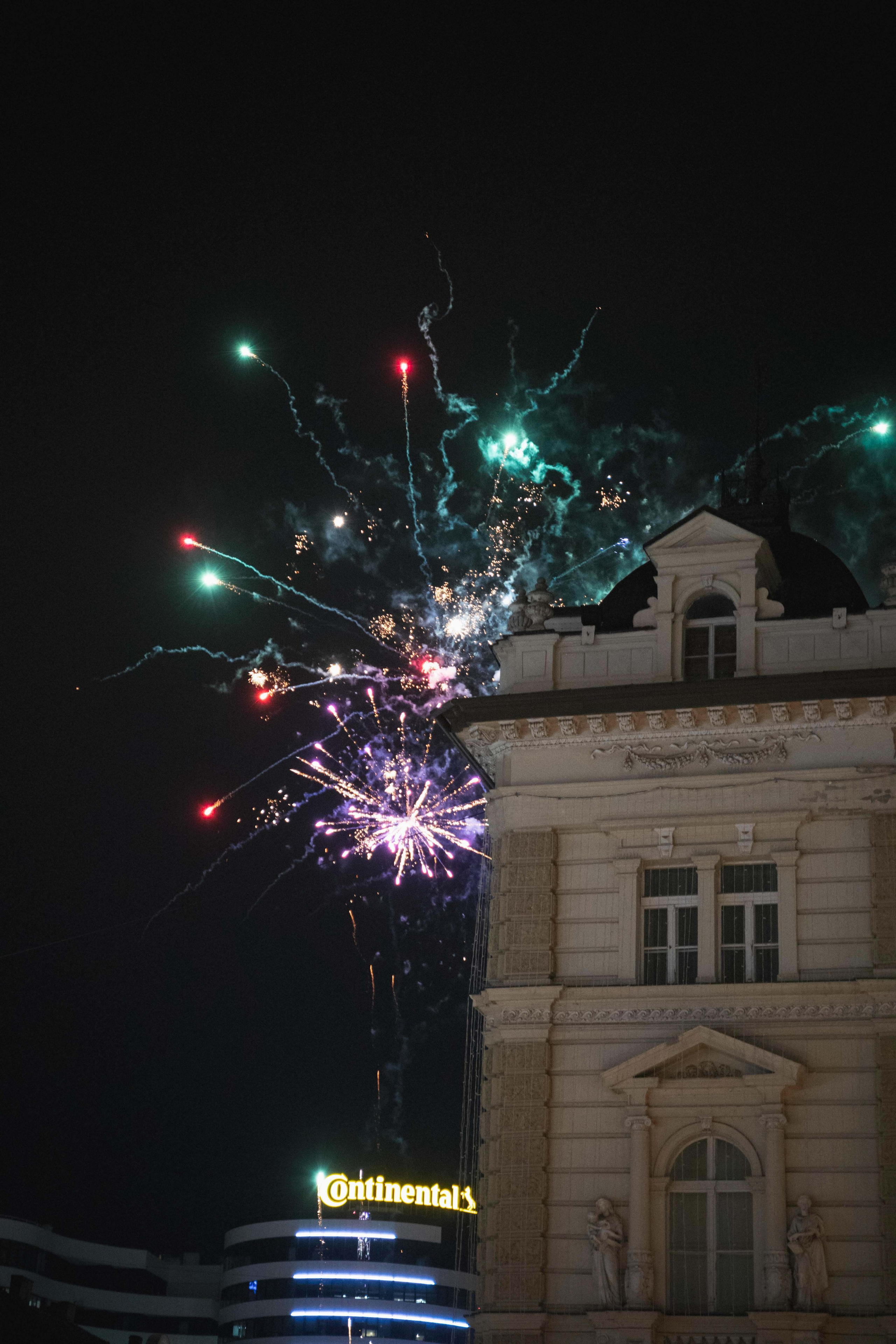 Novosadski Zimzolend. Жуков Студио