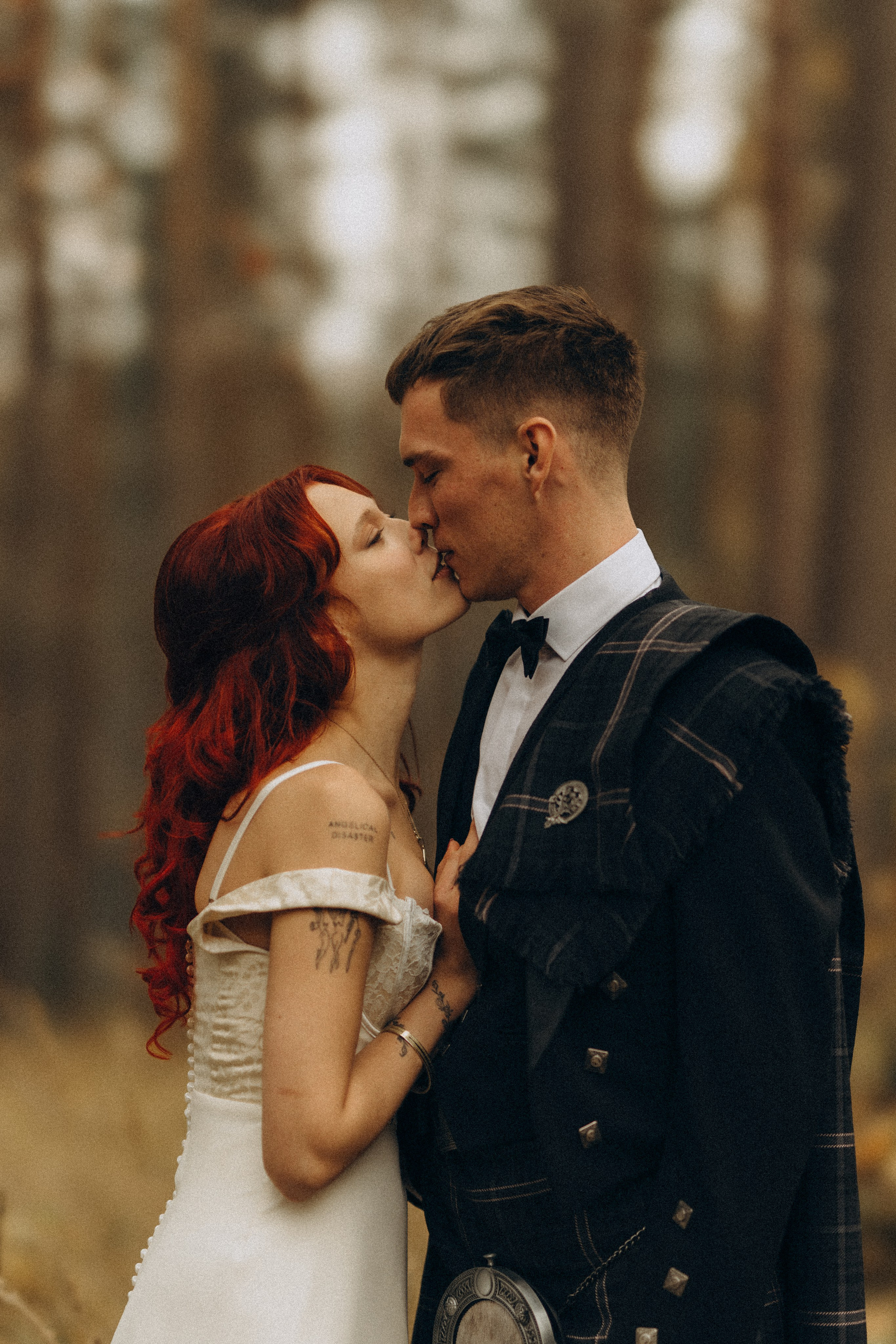 Venla & Kerr. Wedding and portrait photographer in Helsinki Vickan O