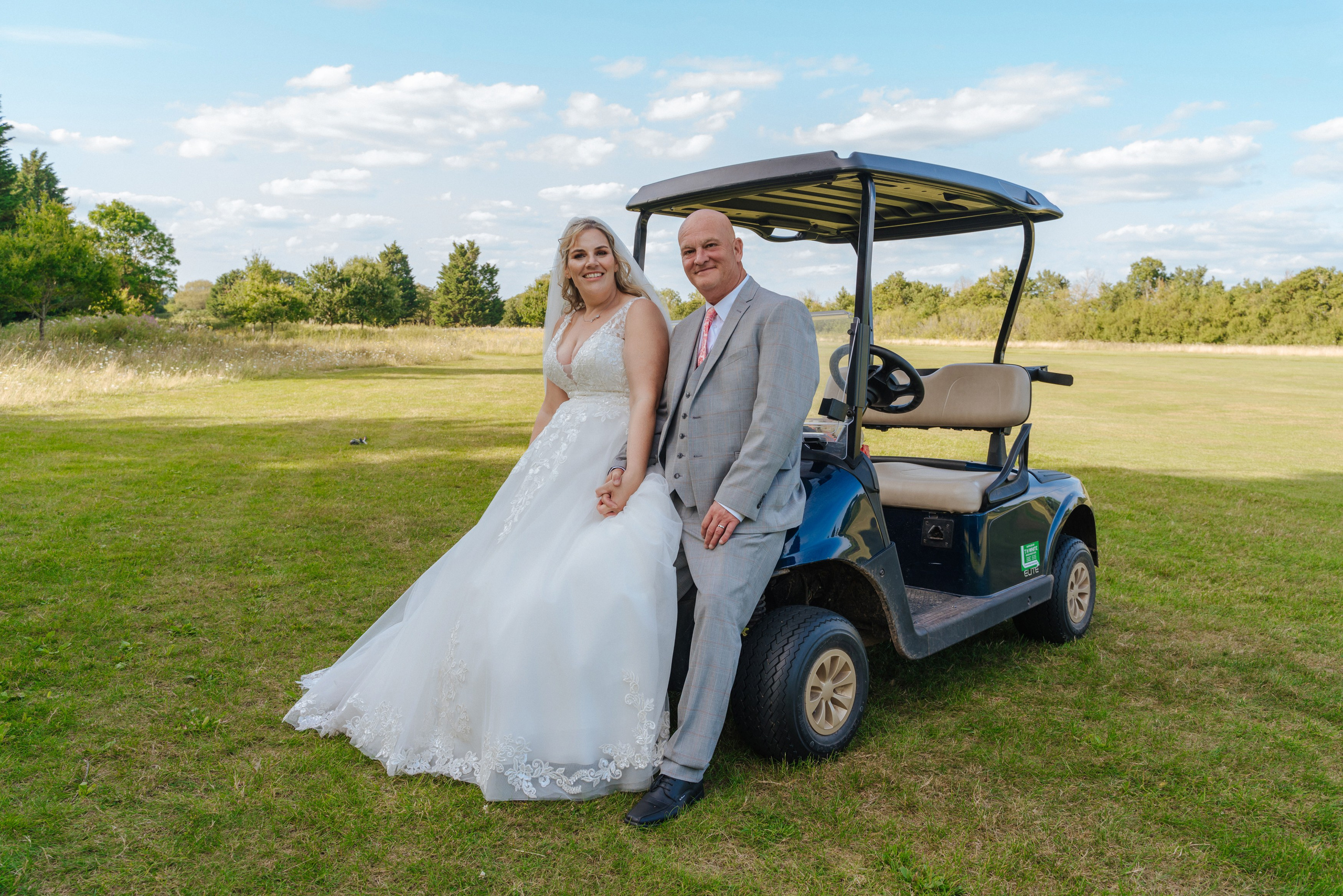 Wedding at Bird Hills Golf Centre. Photographer in England Ekaterina Romanova
