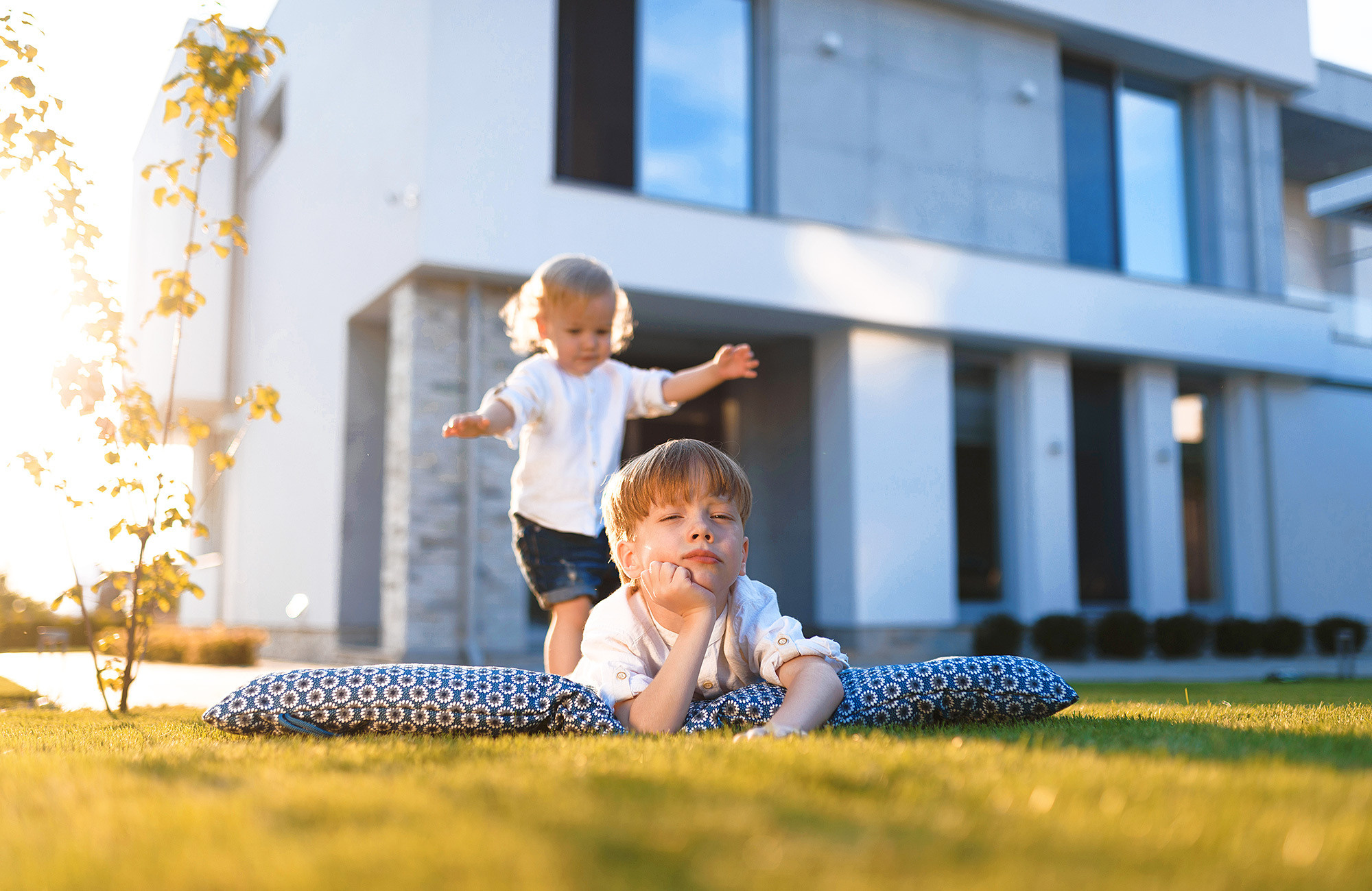 Outdoor familiy photographer in Dublin — Andrei Zveaghintev