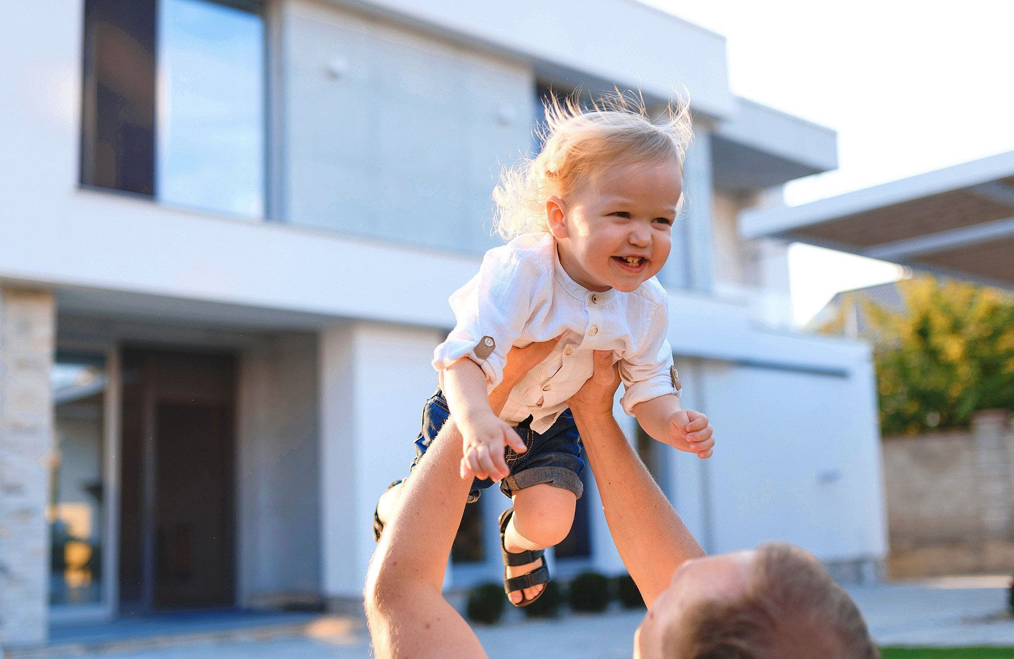 Outdoor familiy photographer in Dublin — Andrei Zveaghintev