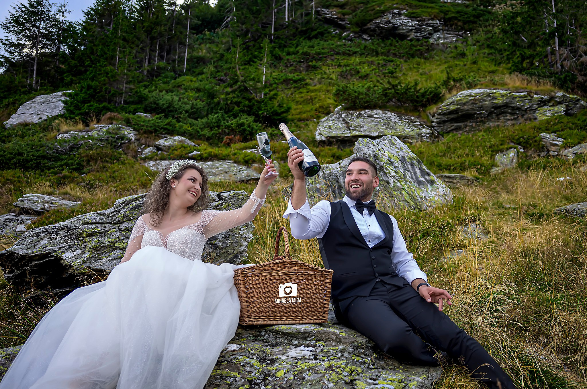 Fotograf nunta Bucuresti. MCM Happy Studio – Fotograf & Videograf Evenimente | Nuntă & Botez