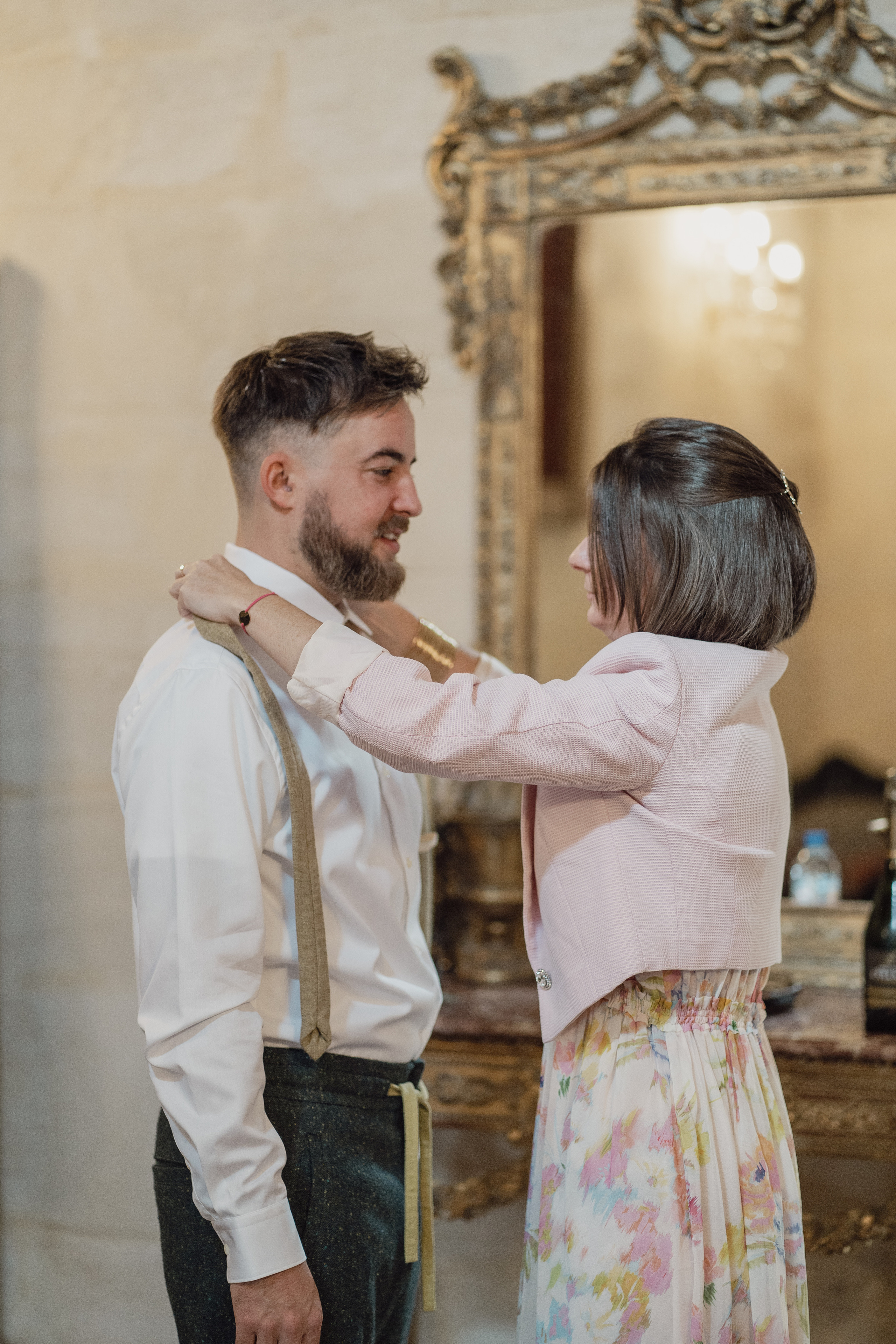 J & S. Weeding photographer / event / portrait