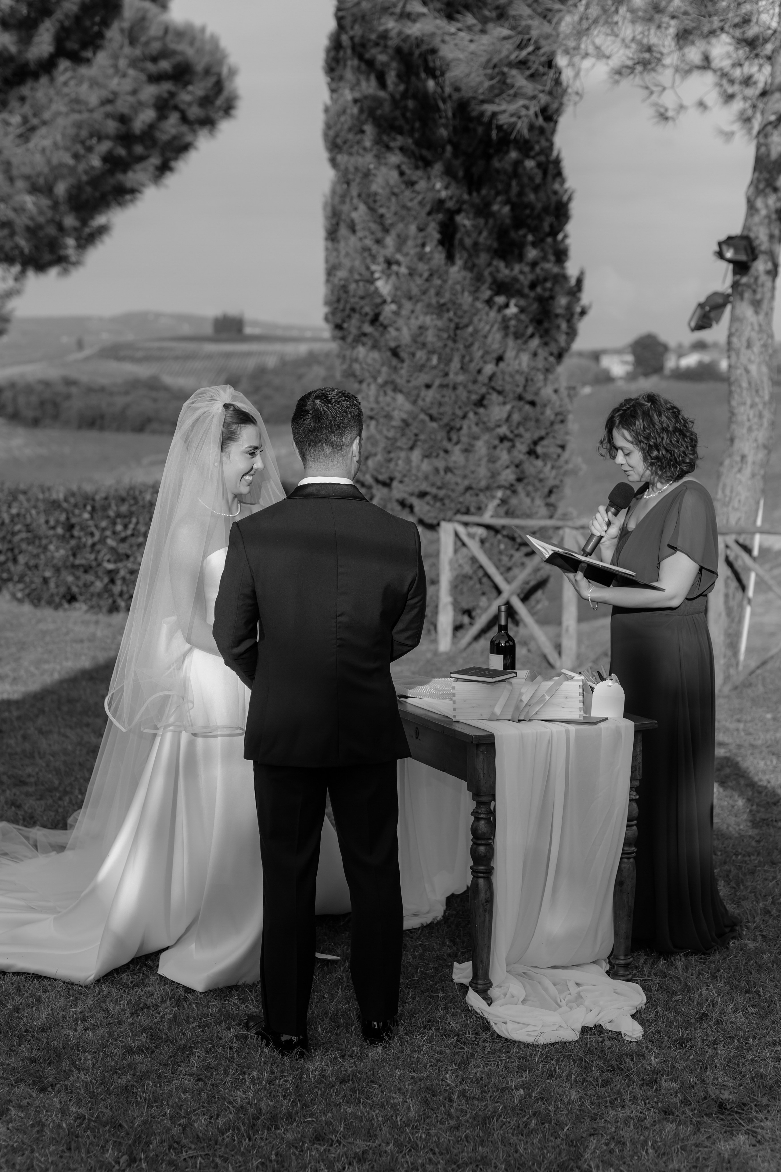 Dom&Ally. Wedding photographer Italy