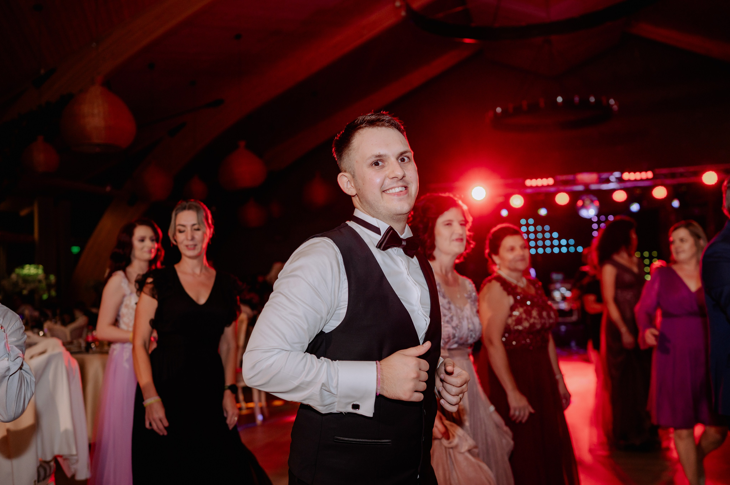 Paula + Stefan | Wedding day. Proud Vision Weddings | Wedding Photography & Film — Servicii profesionale Foto Video Nunta Iasi