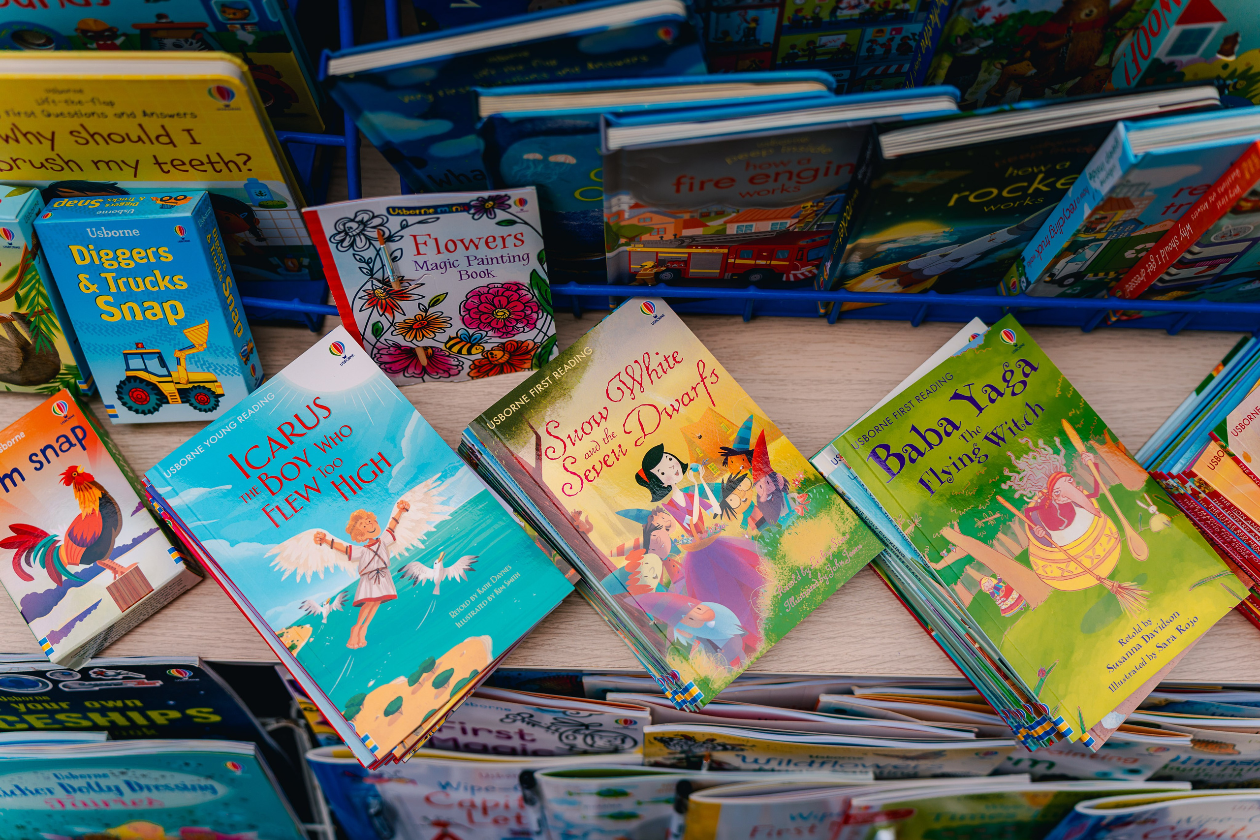 Miniterra Carusel. Liviu Andrei - Fotograf