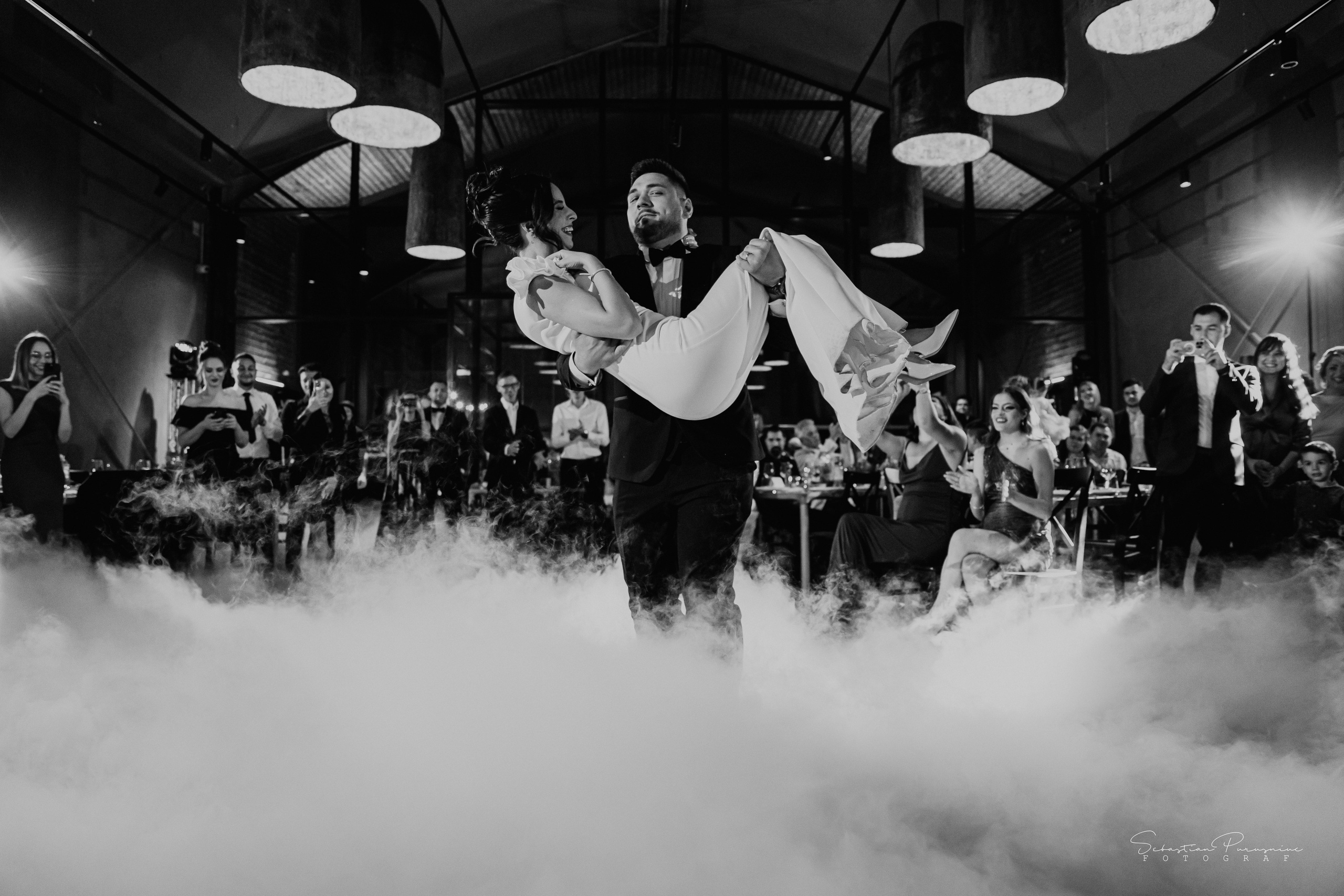 Ana & Bogdan. Sebastian Purusniuc Fotograf - Iasi