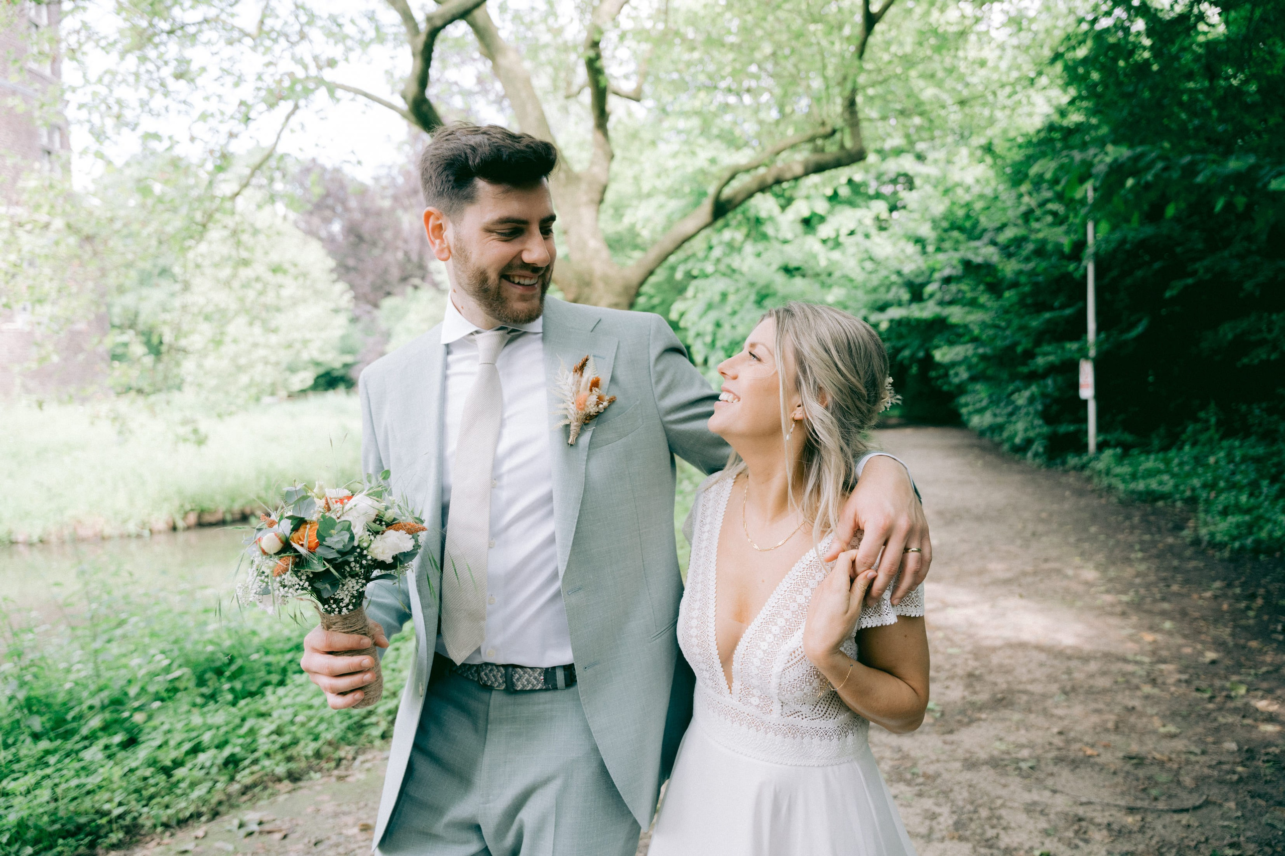 Wedding Tessa & Jasper Hasselt. Little Birdie – Jouw familie- en huwelijksfotograaf in België en daarbuiten