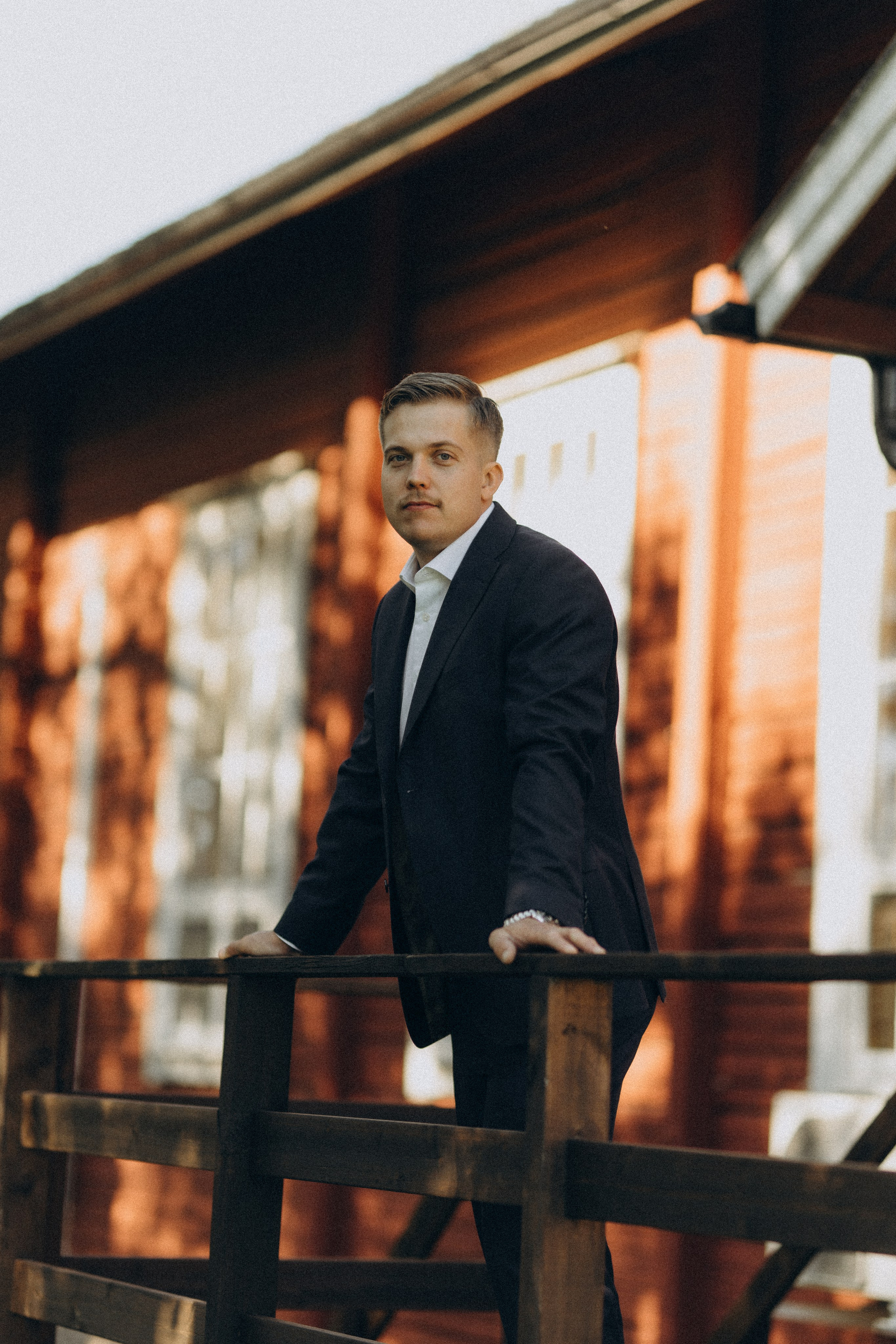 Wedding photo session in Pornainen. Wedding and portrait photographer in Helsinki Vickan O