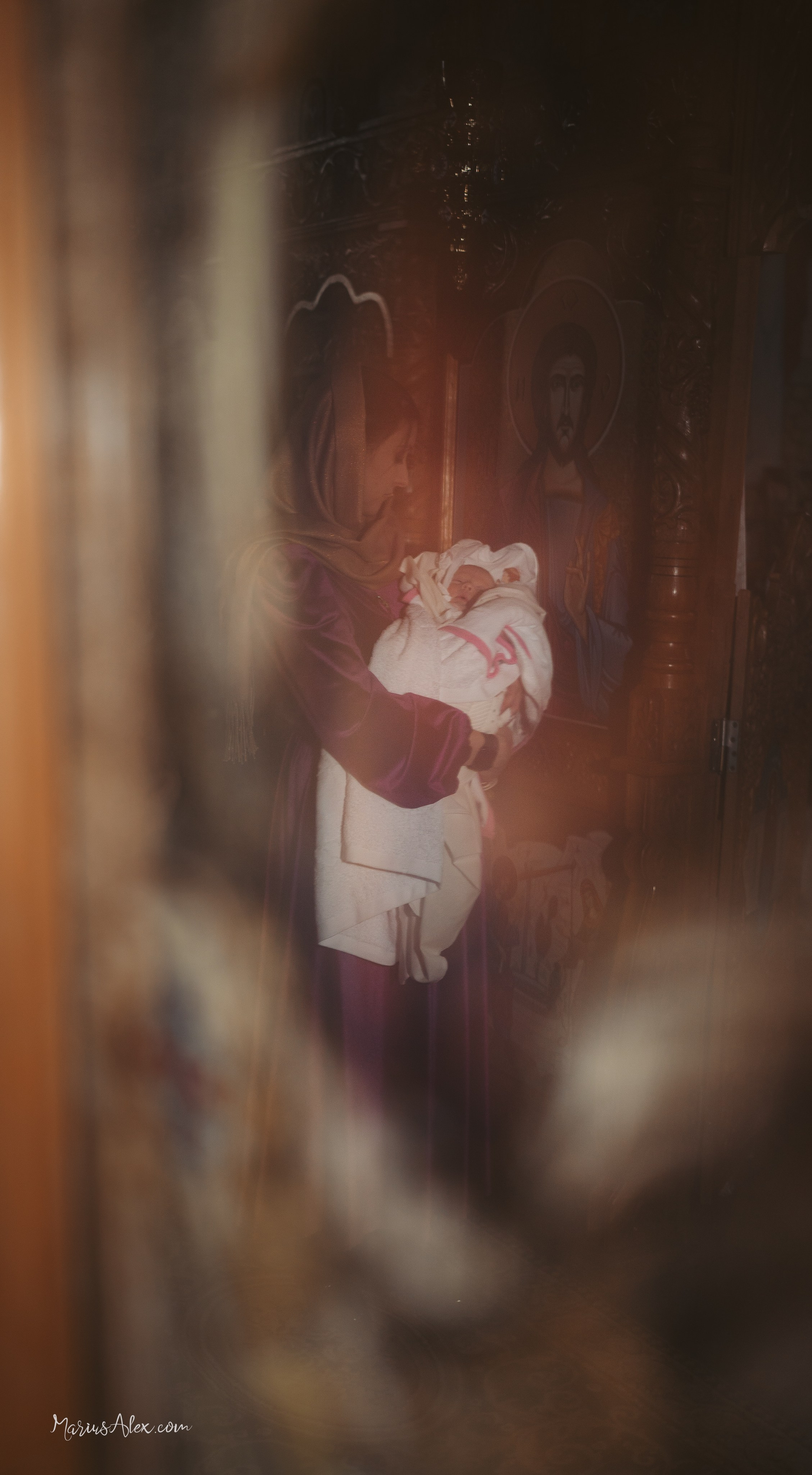 Botezul micutei Melania Selena. Marius Alex fotograf de eveniment si portret din Suceava