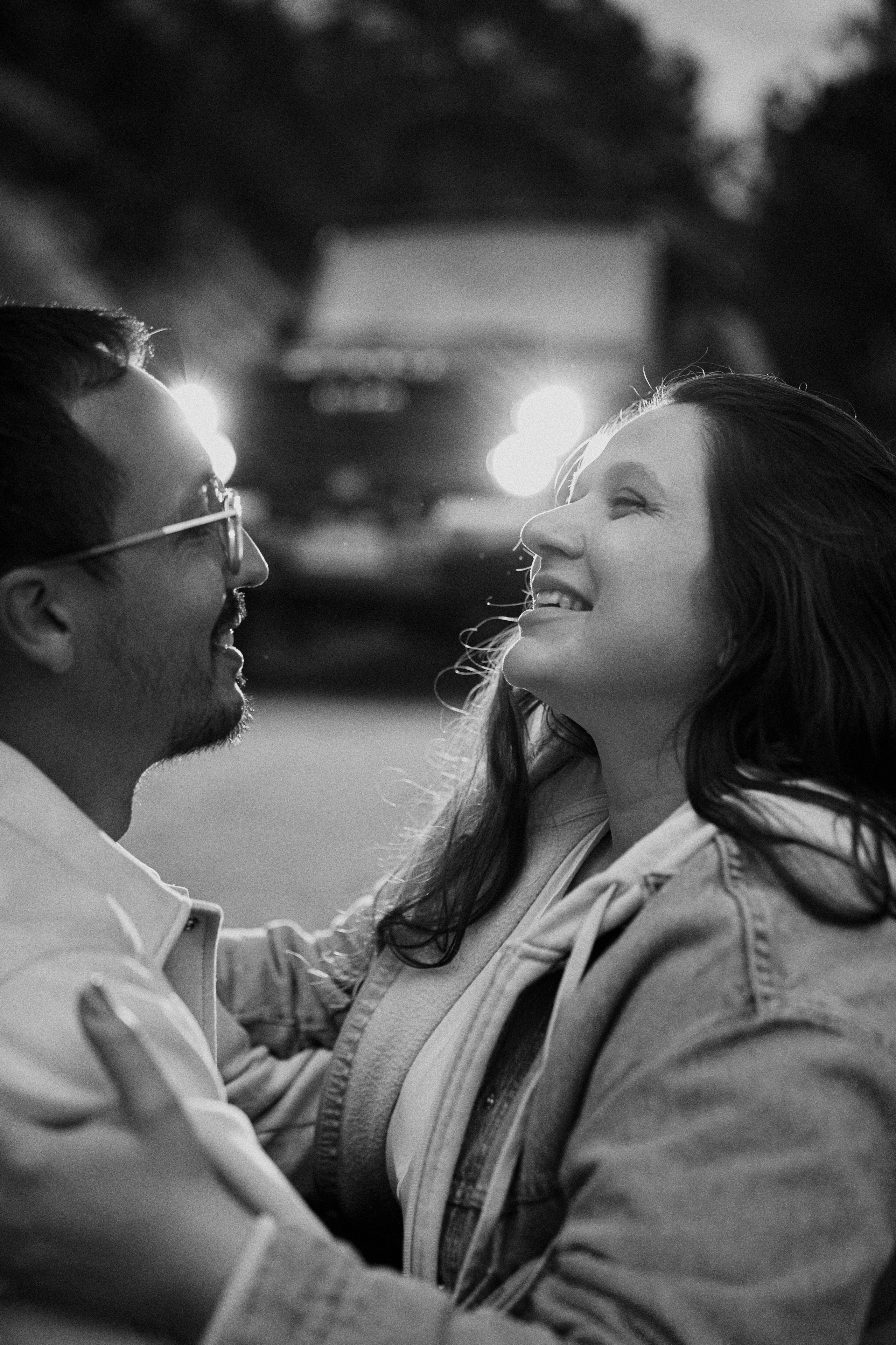 Луис и Лена. Машина. Фотограф в Барселоне Жанна Захарченко