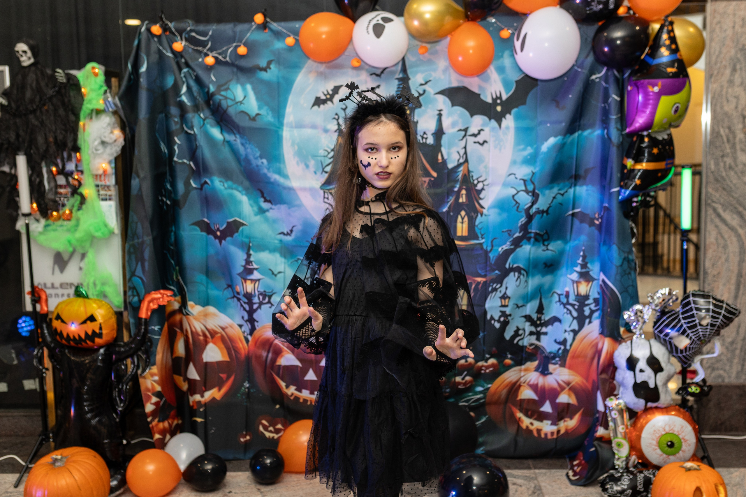 Leo dance studio Helloween 2025. Семейный и детский фотограф в Варшаве Мила Бобровская